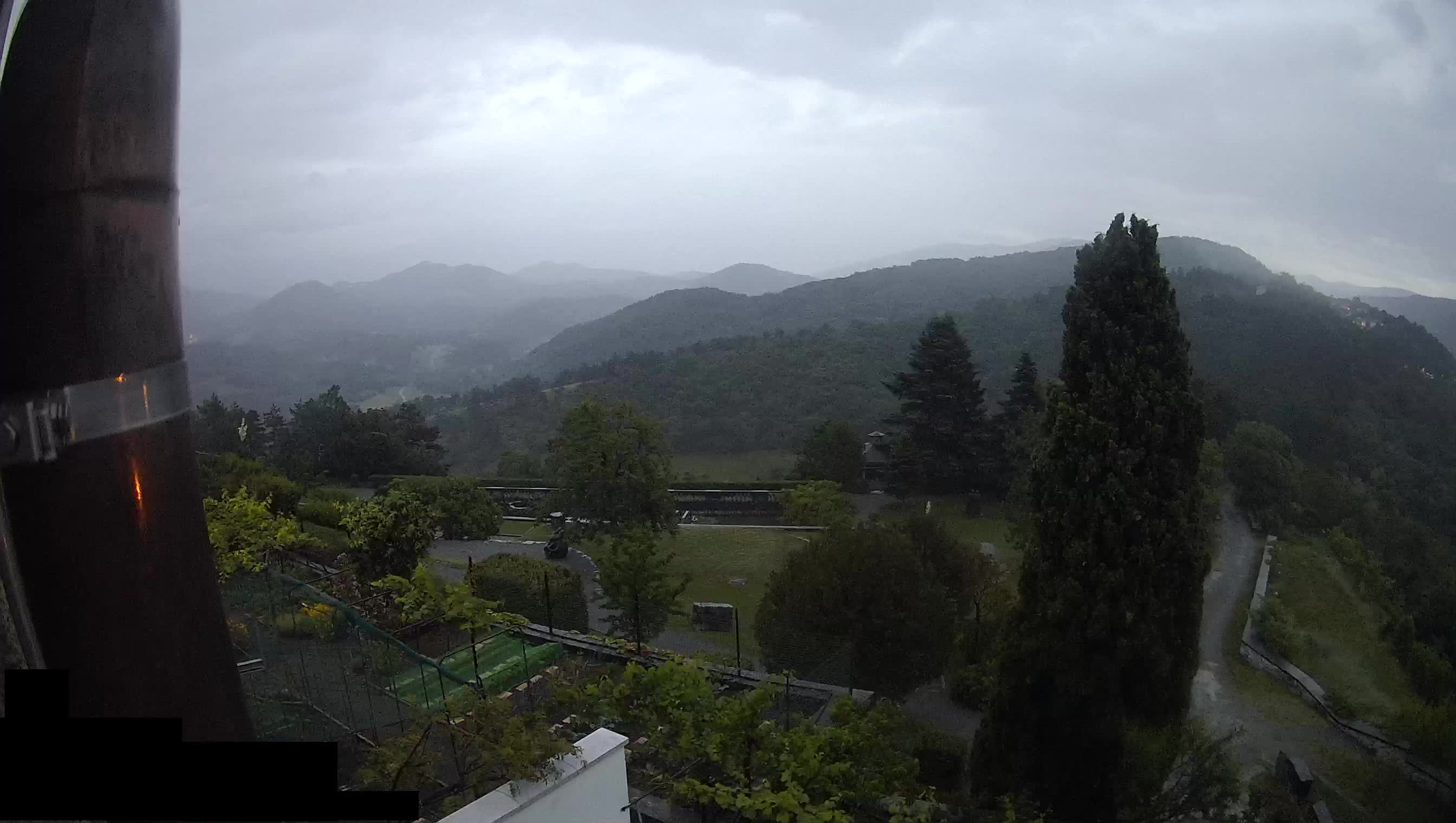 Webcam Štanjel – Giardini Ferrari – Slovenia livecam
