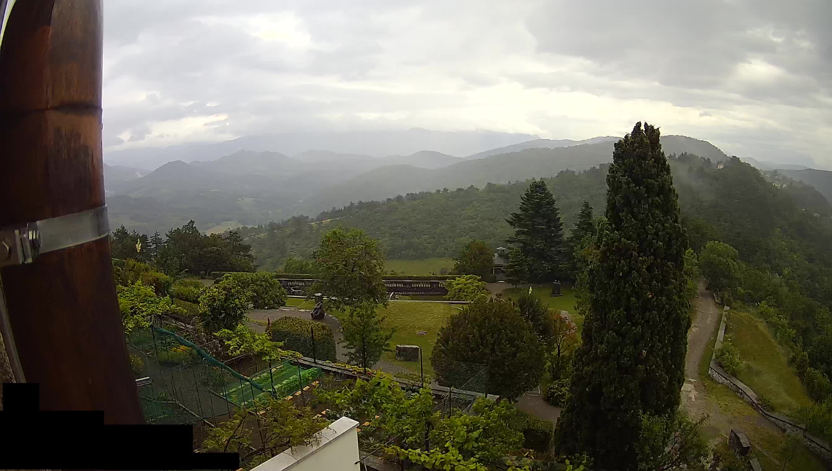 Webcam Štanjel –  Giardini Ferrari – Slovenia livecam