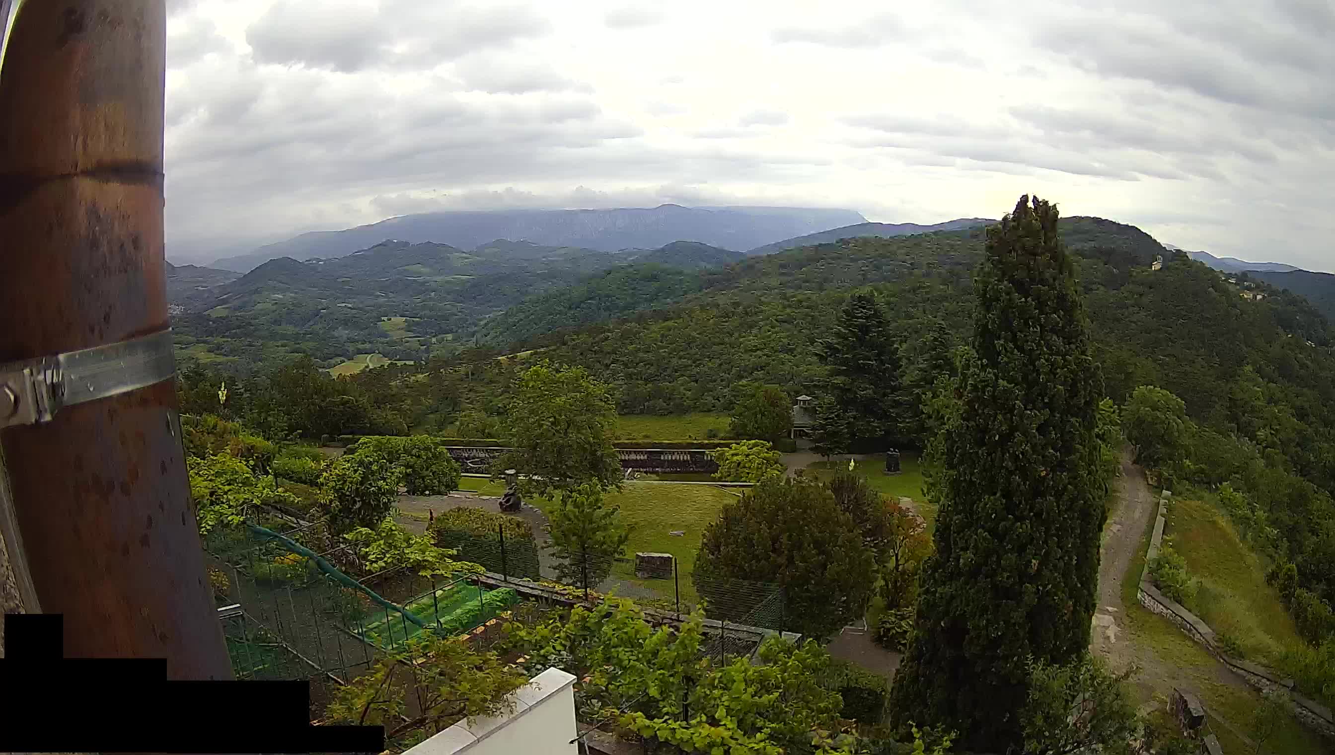 Webcam Štanjel –  Giardini Ferrari – Slovenia livecam