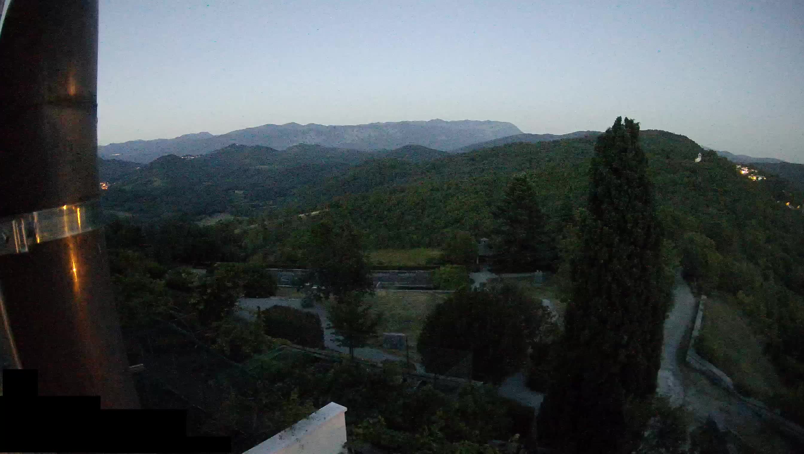 Live Webcam Štanjel –  Ferrari Garden – Slovenia livecam