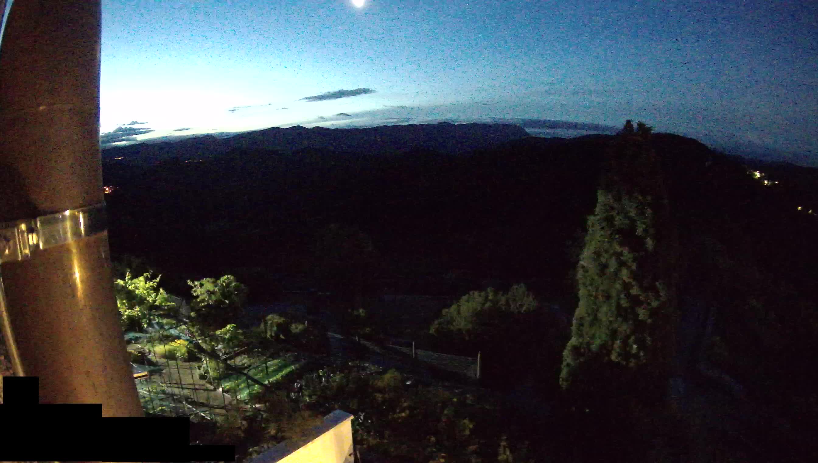 Webcam Štanjel –  Giardini Ferrari – Slovenia livecam