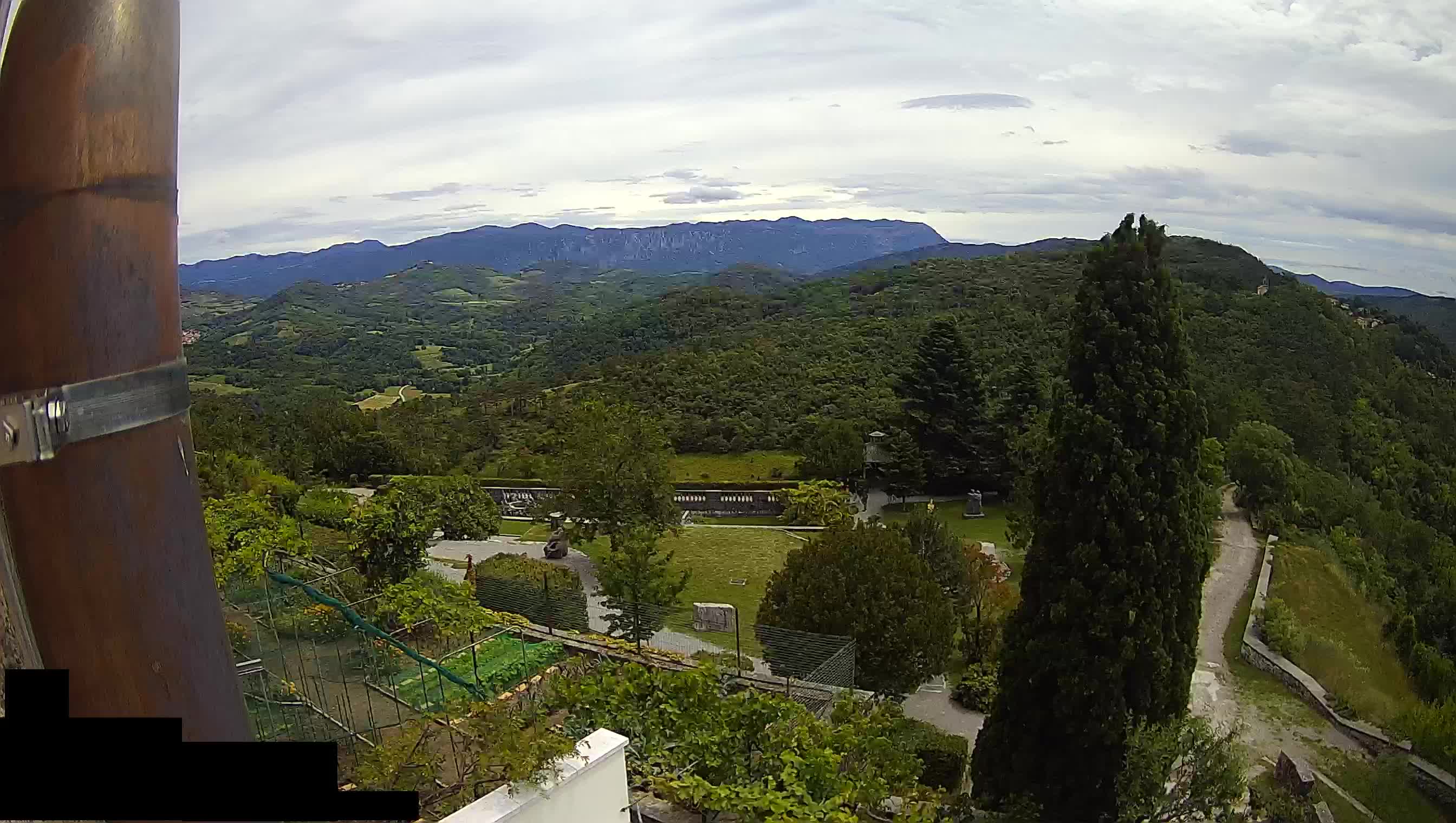 Webcam Štanjel –  Giardini Ferrari – Slovenia livecam