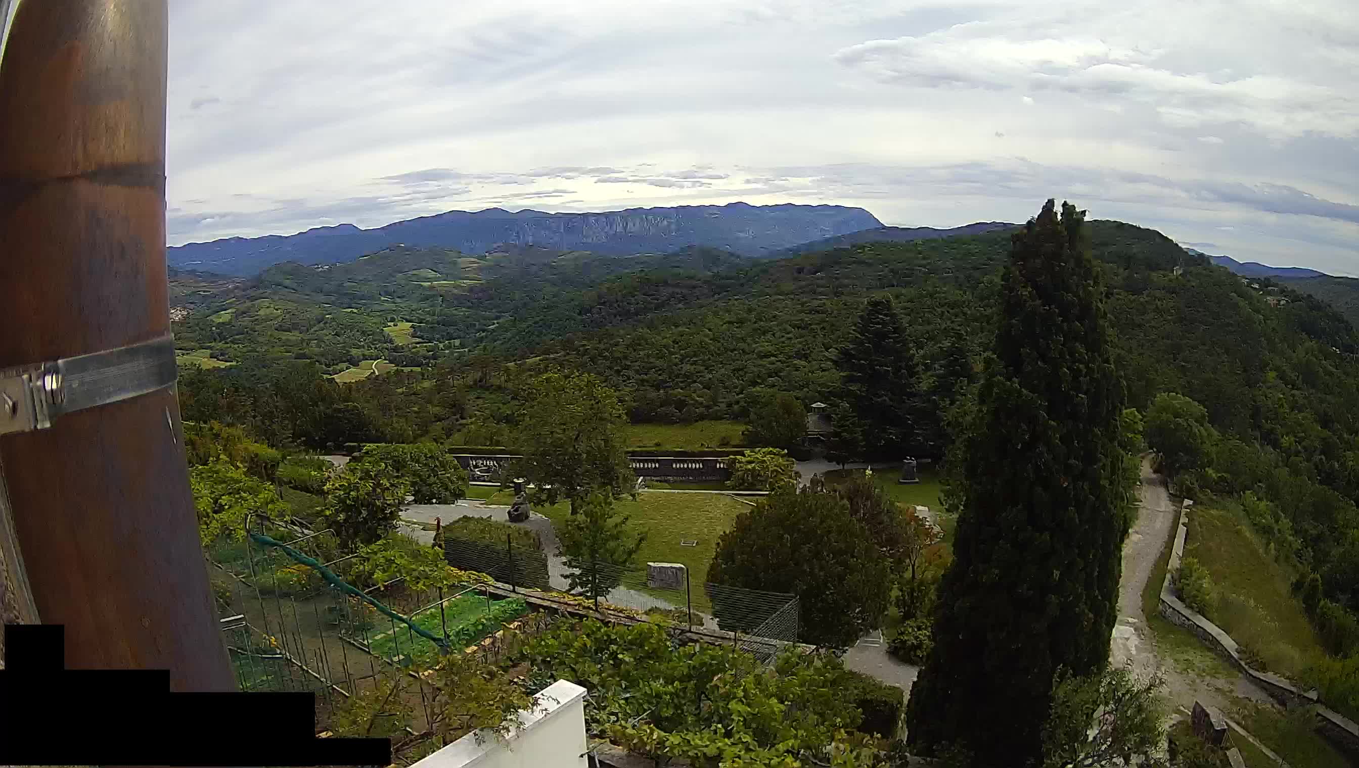 Webcam Štanjel –  Giardini Ferrari – Slovenia livecam