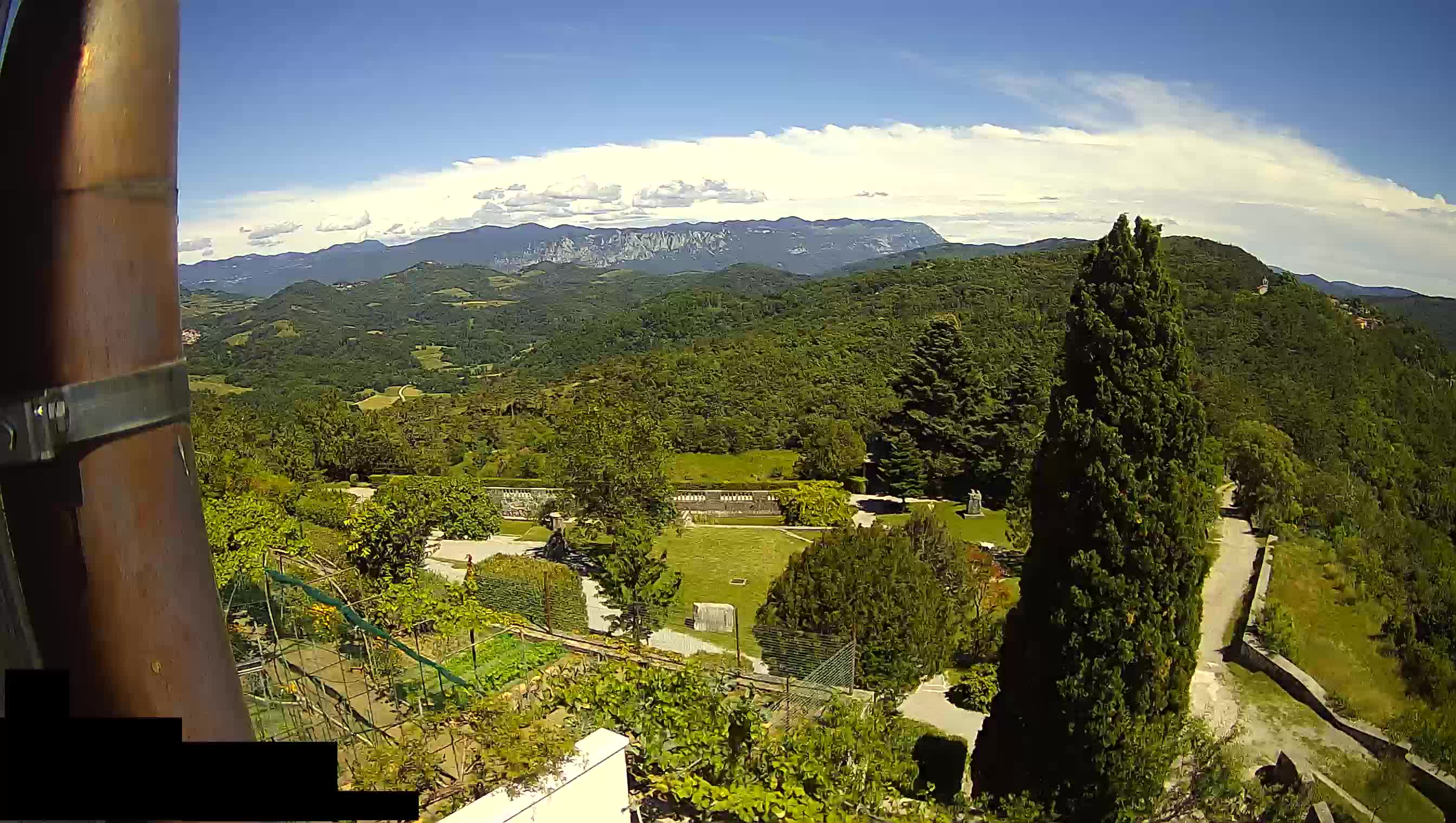 Webcam Štanjel –  Giardini Ferrari – Slovenia livecam