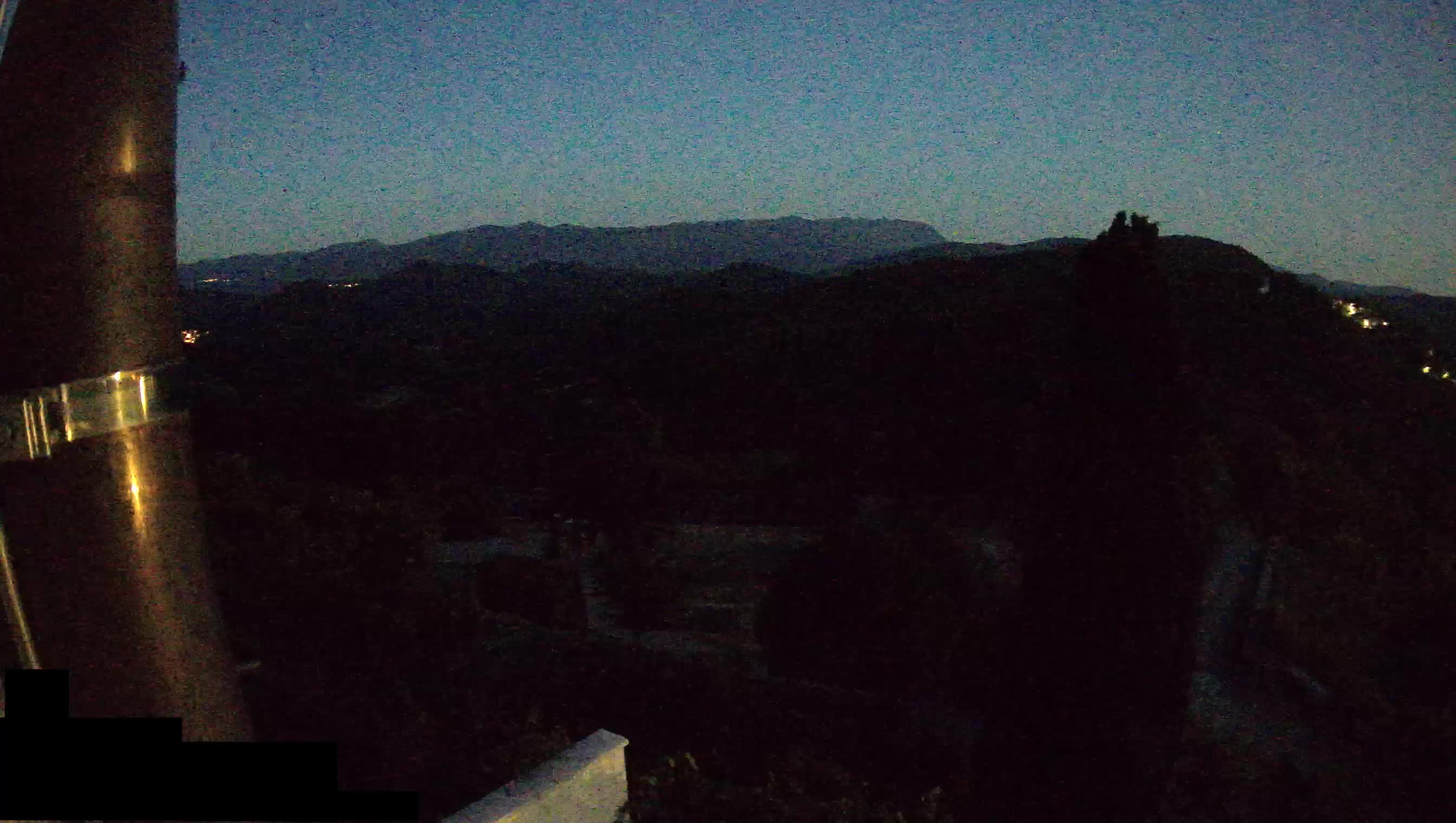 Webcam Štanjel –  Giardini Ferrari – Slovenia livecam