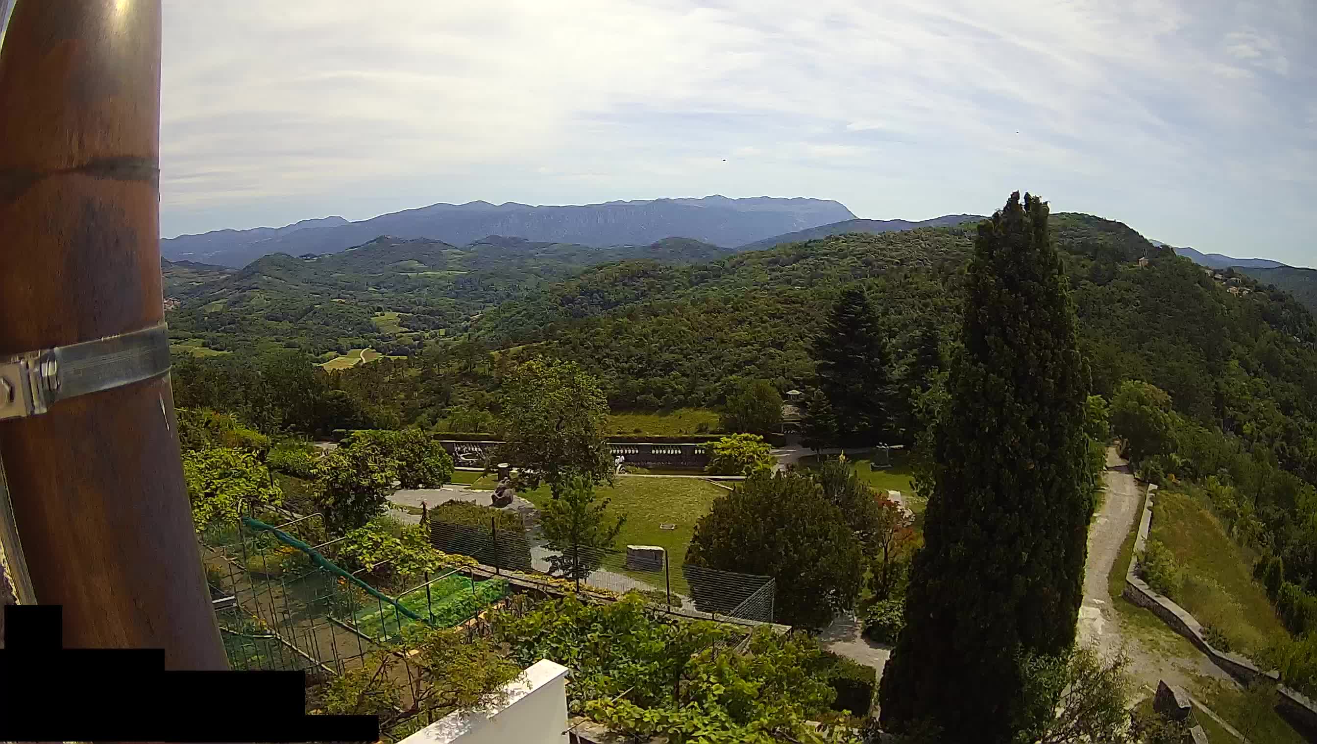 Live Webcam Štanjel – Ferrari Garden – Slovenia livecam