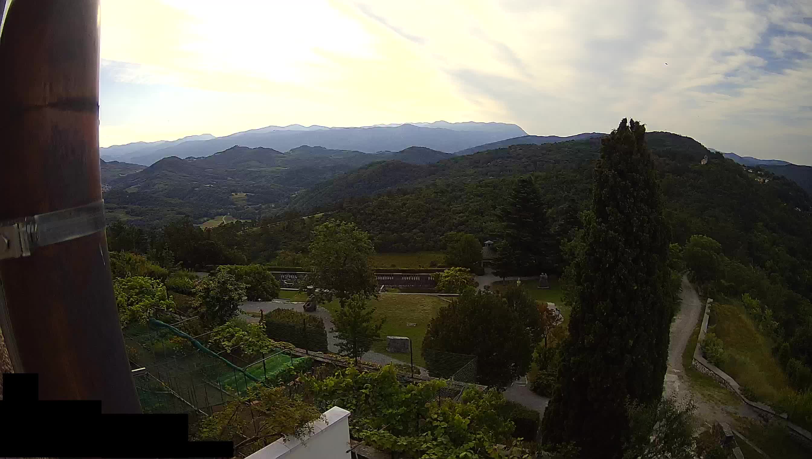 Live Webcam Štanjel –  Ferrari Garden – Slovenia livecam