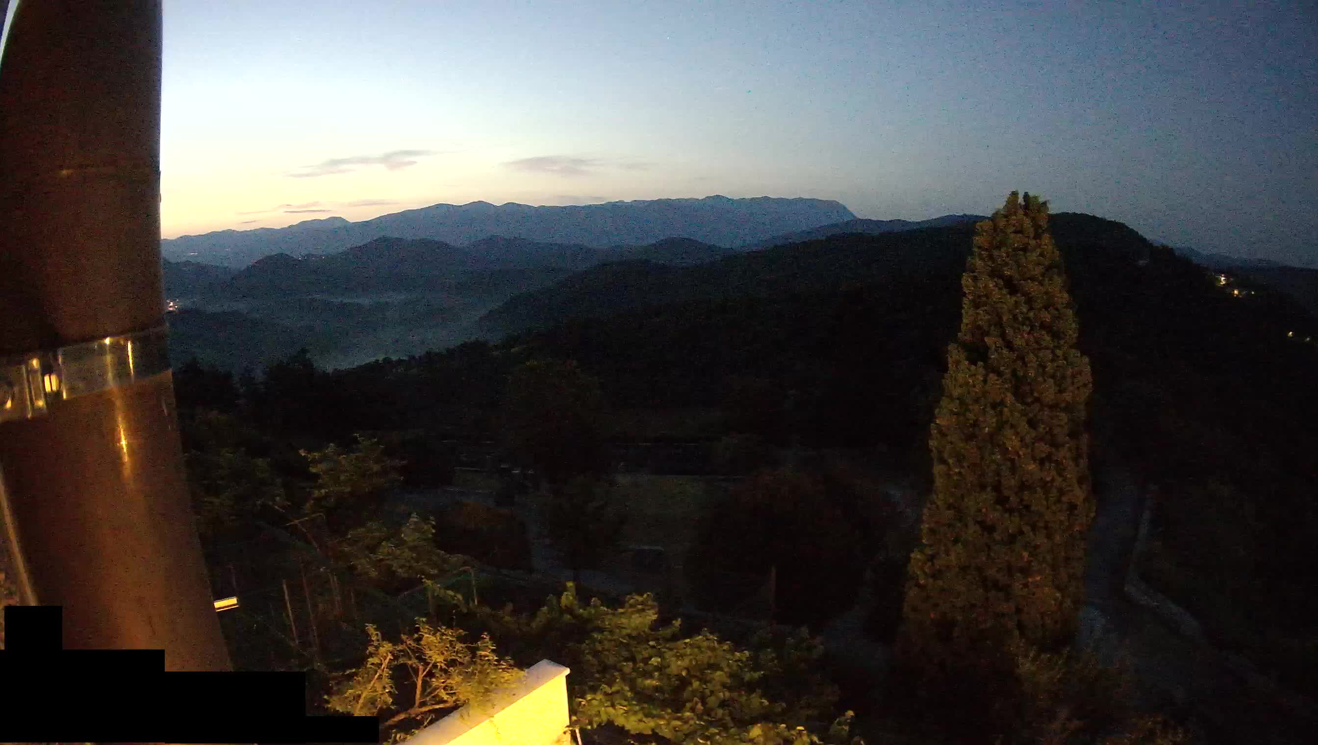 Webcam Štanjel –  Giardini Ferrari – Slovenia livecam