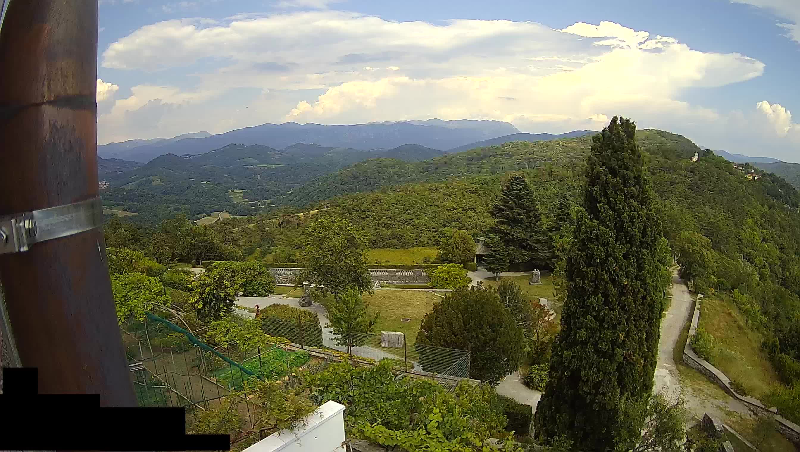 Webcam Štanjel –  Giardini Ferrari – Slovenia livecam