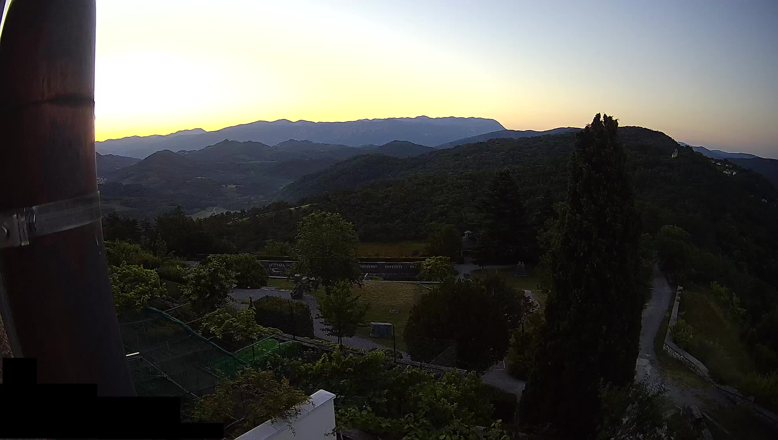Live Webcam Štanjel – Ferrari Garden – Slovenia livecam
