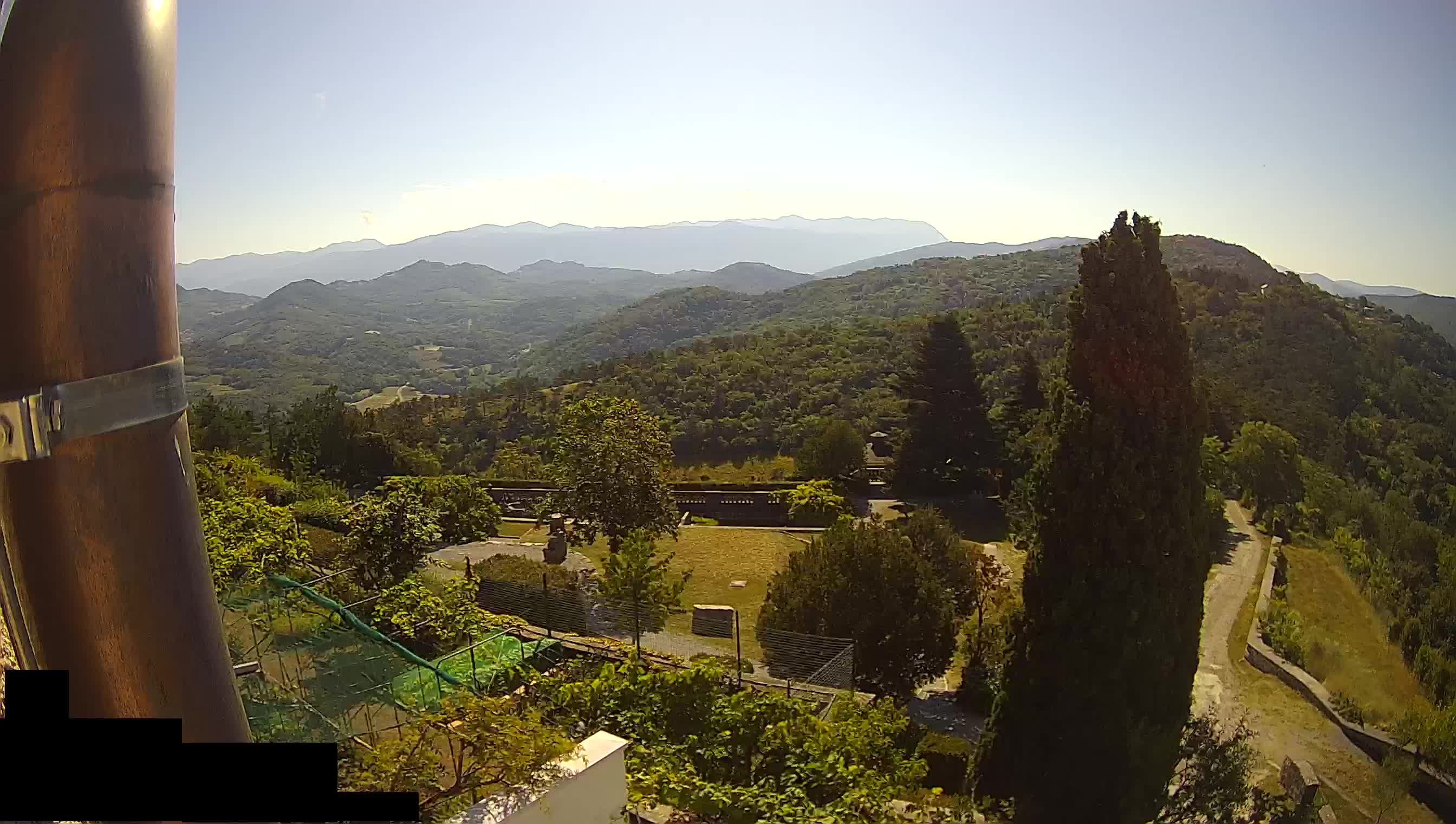 Live Webcam Štanjel –  Ferrari Garden – Slovenia livecam