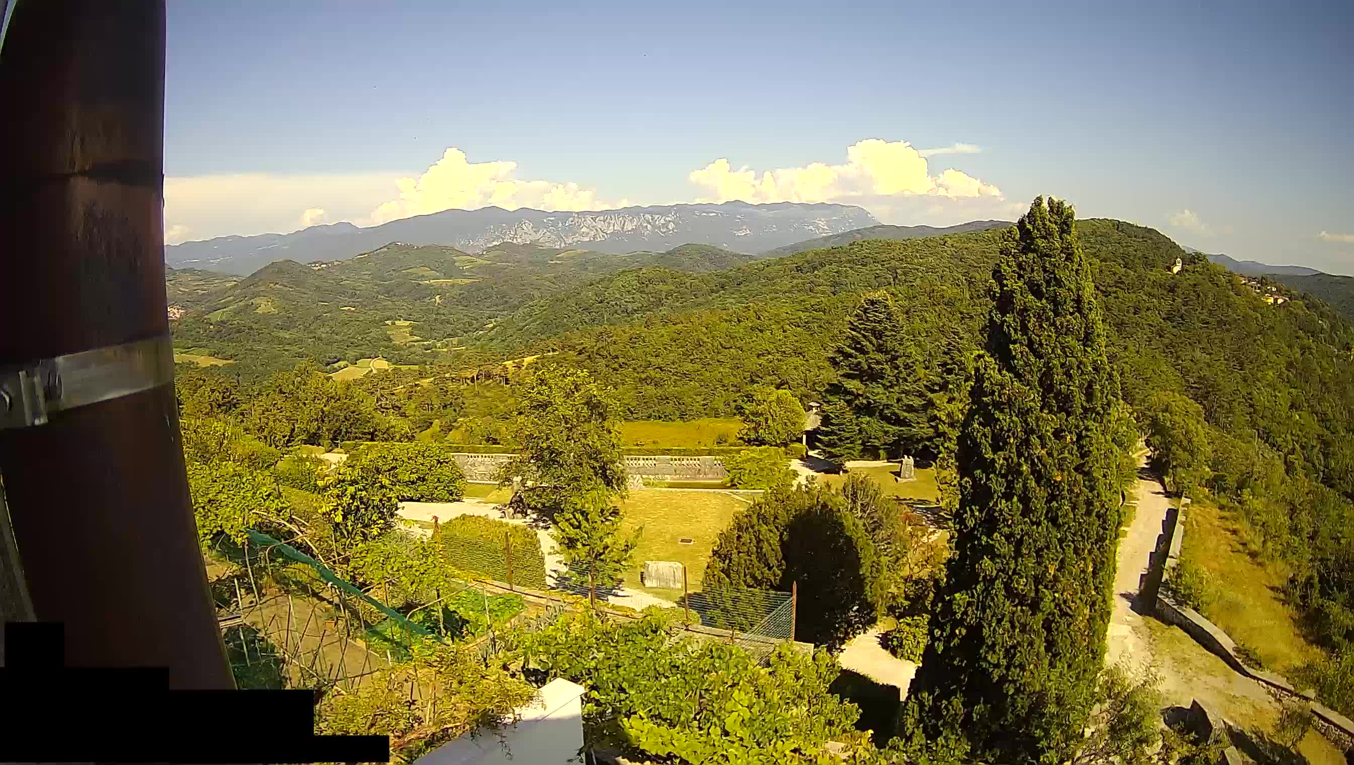 Webcam Štanjel – Giardini Ferrari – Slovenia livecam