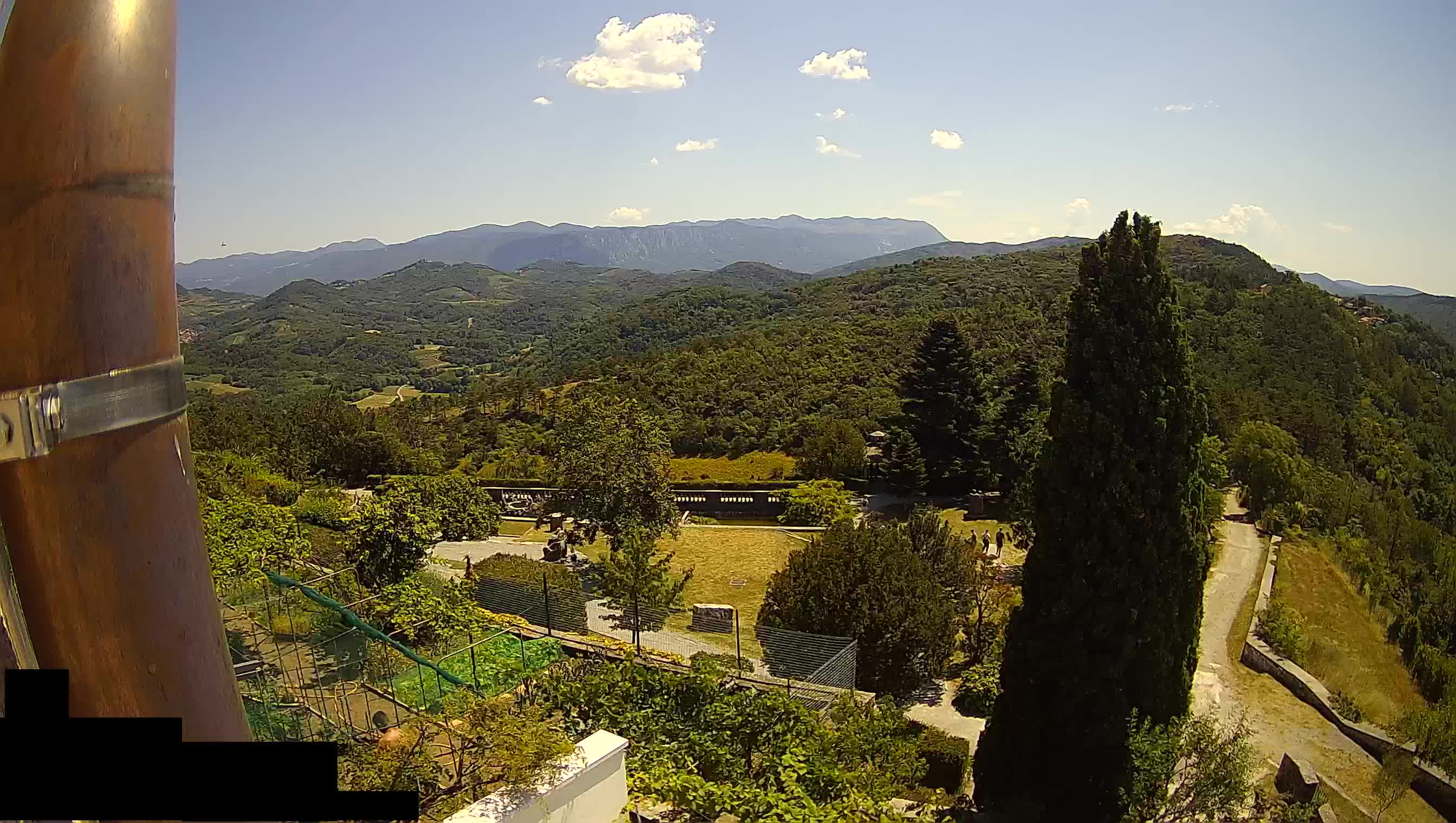 Live Webcam Štanjel – Ferrari Garden – Slovenia livecam