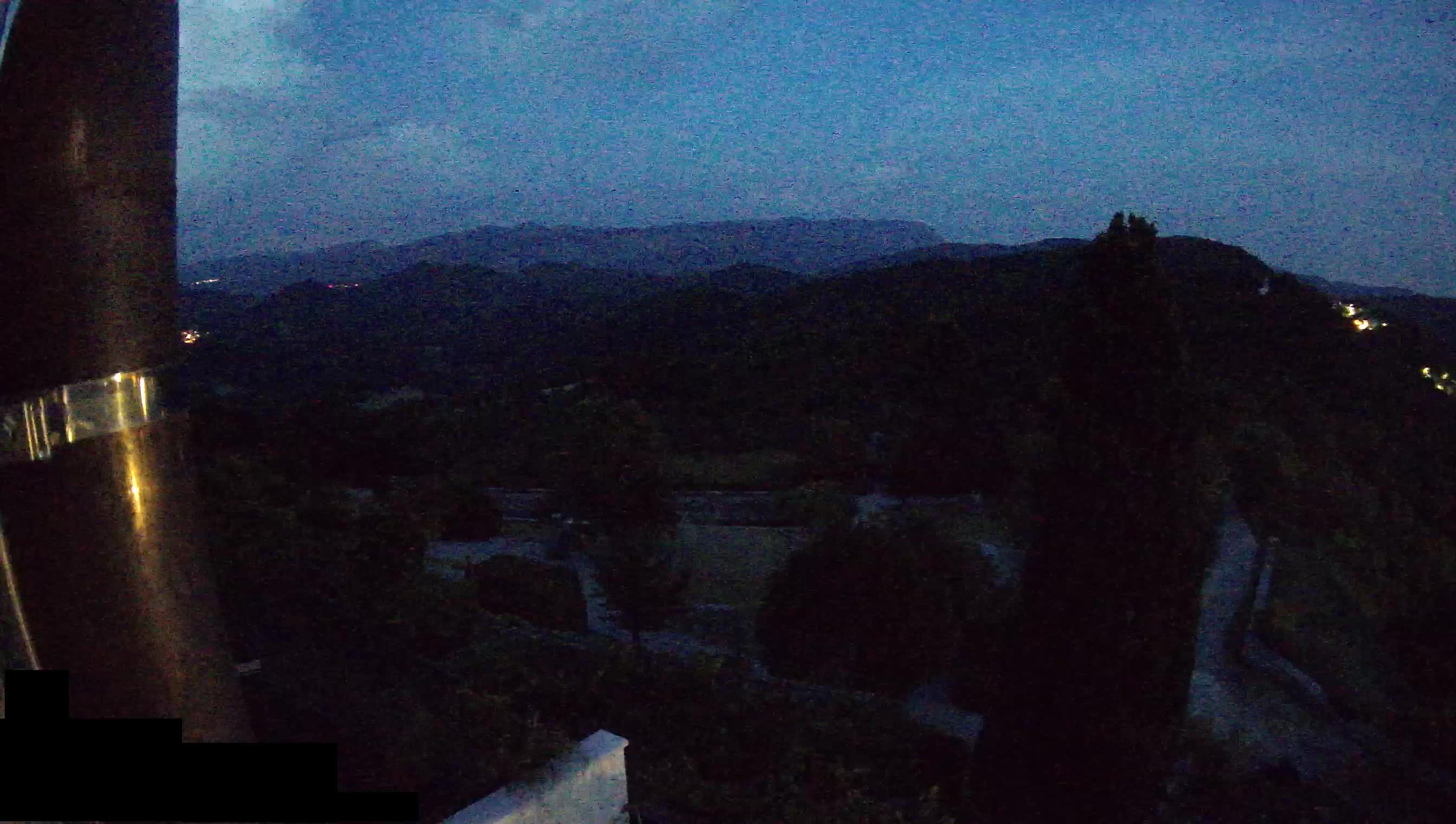 Live Webcam Štanjel –  Ferrari Garden – Slovenia livecam