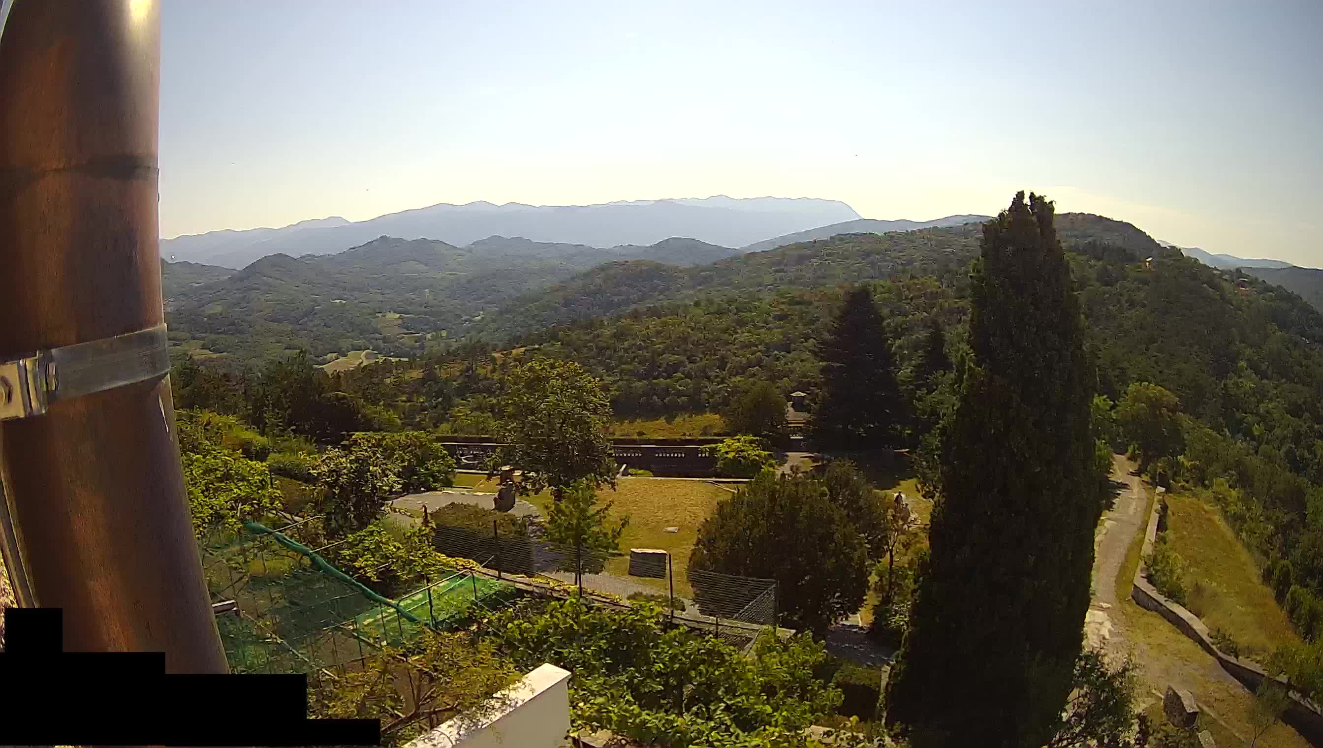 Live Webcam Štanjel –  Ferrari Garden – Slovenia livecam