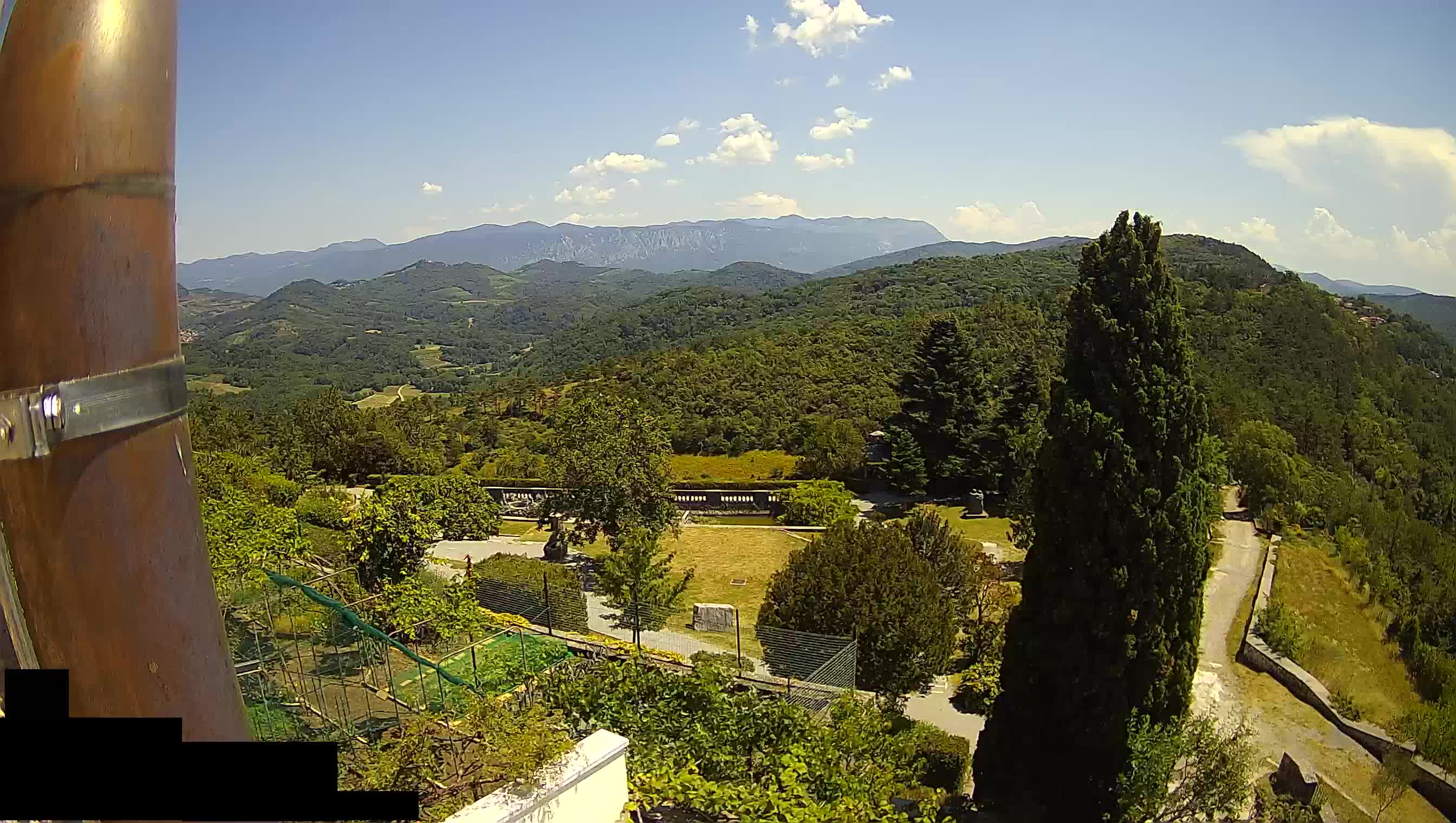 Live Webcam Štanjel –  Ferrari Garden – Slovenia livecam