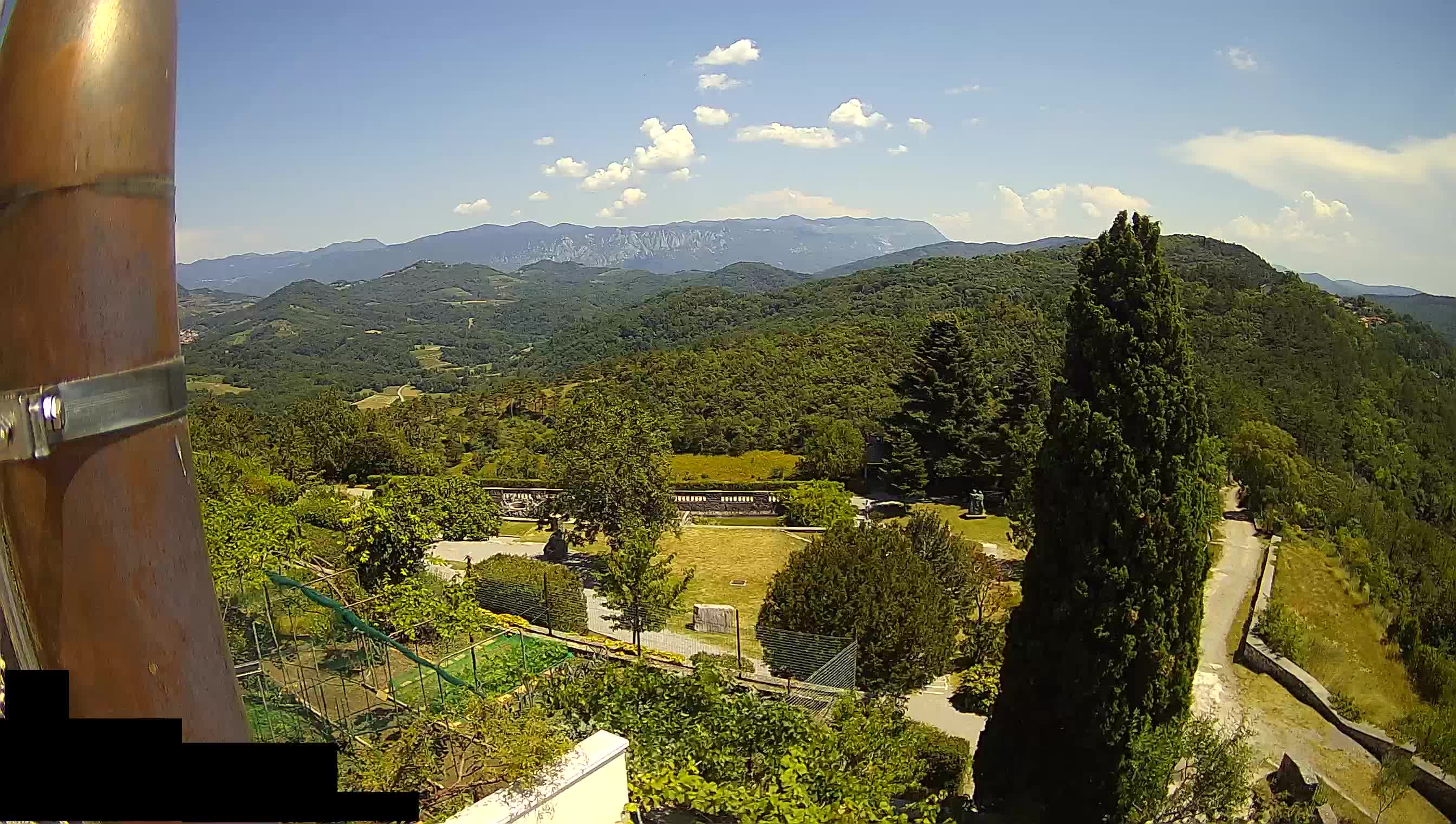 Štanjel – Ferrarijev vrt – Slovenija web kamere