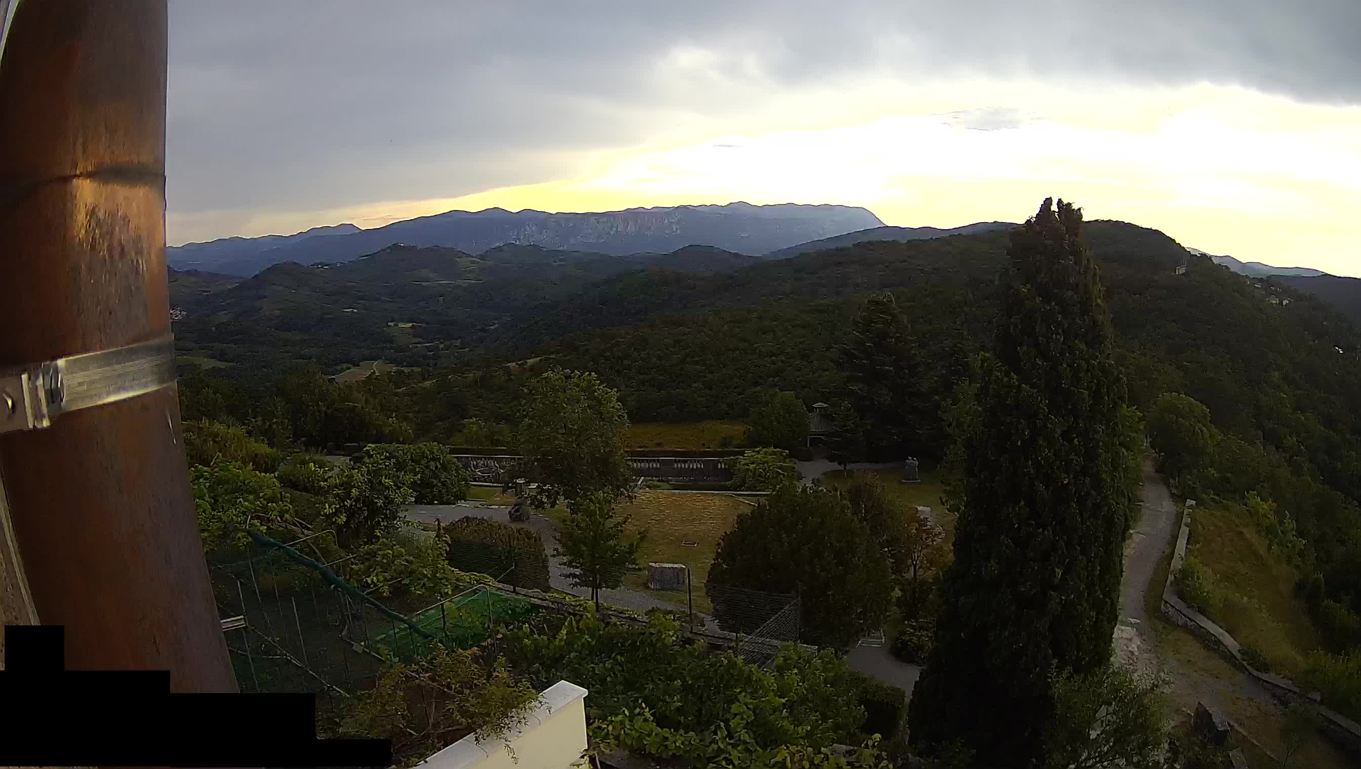 Live Webcam Štanjel –  Ferrari Garden – Slovenia livecam