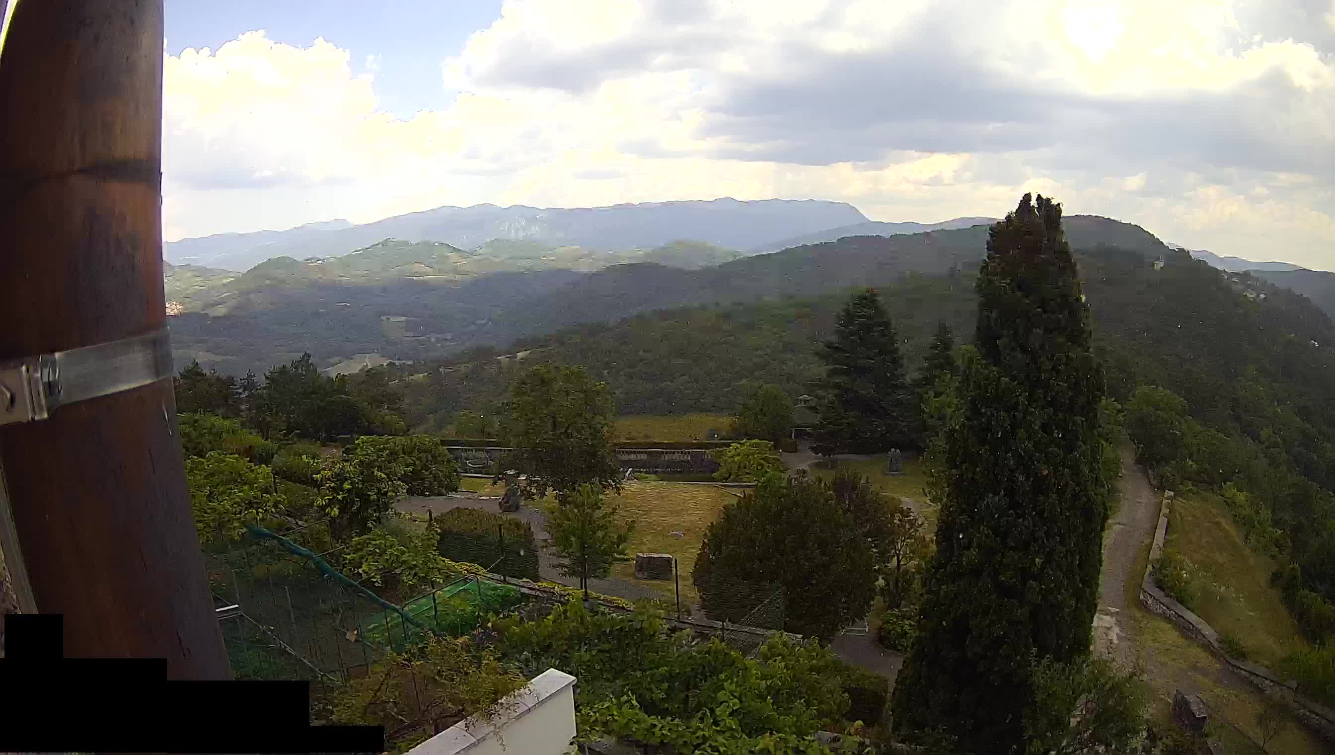 Webcam Štanjel –  Giardini Ferrari – Slovenia livecam
