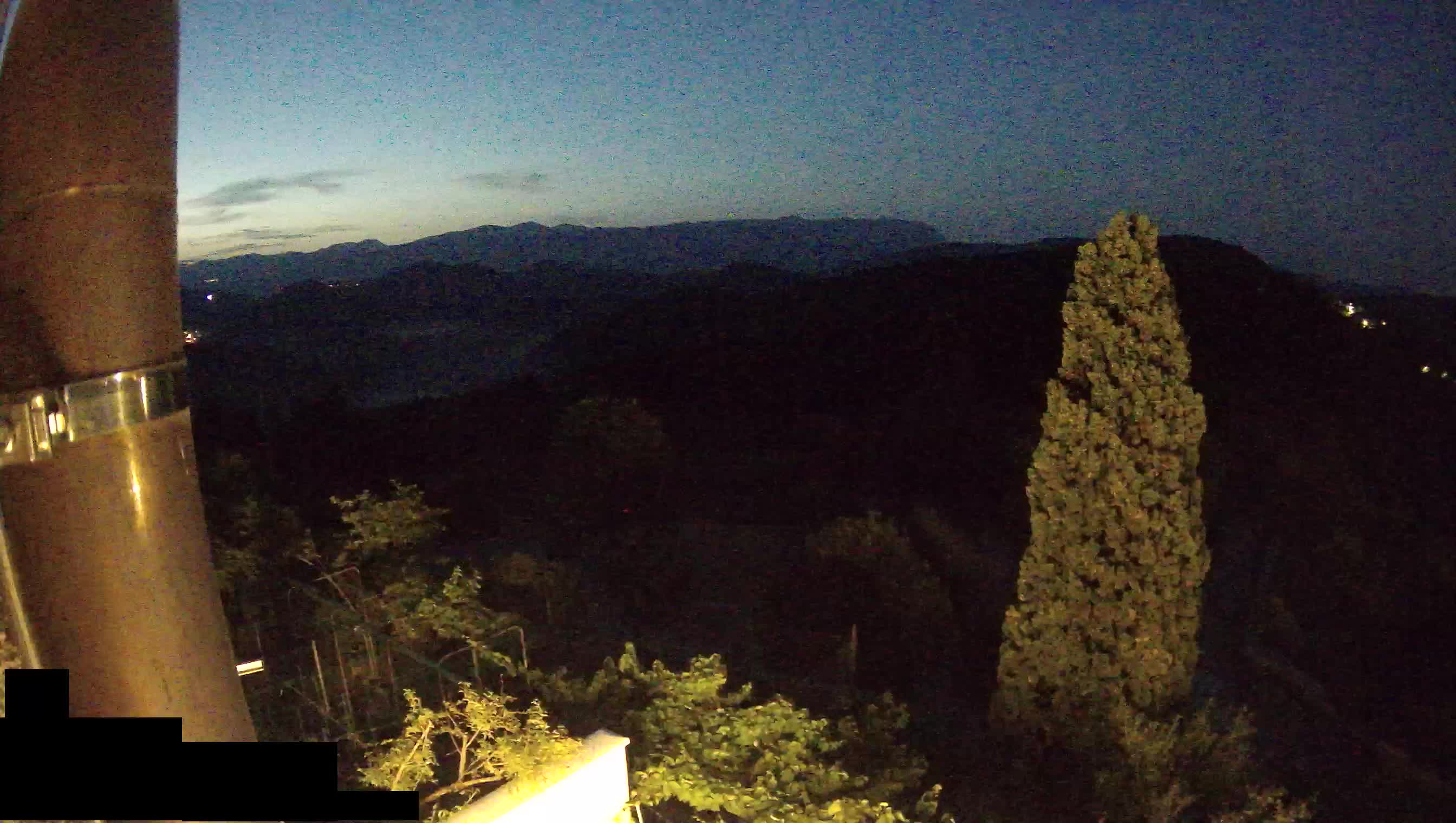 Live Webcam Štanjel – Ferrari Garden – Slovenia livecam