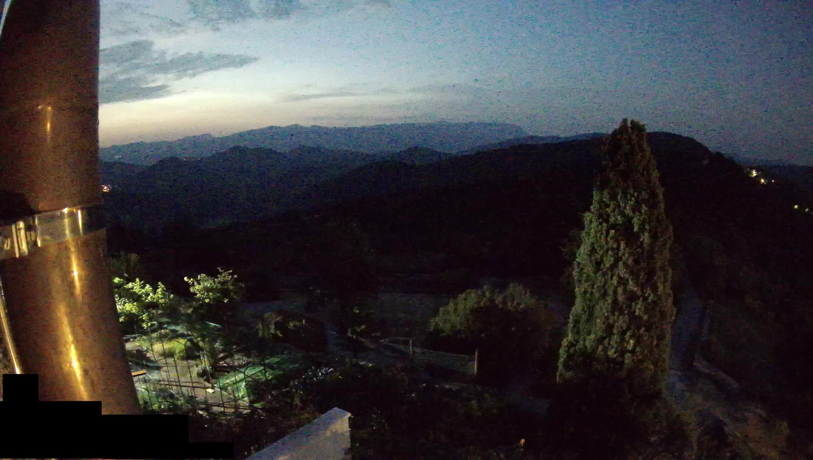 Live Webcam Štanjel –  Ferrari Garden – Slovenia livecam