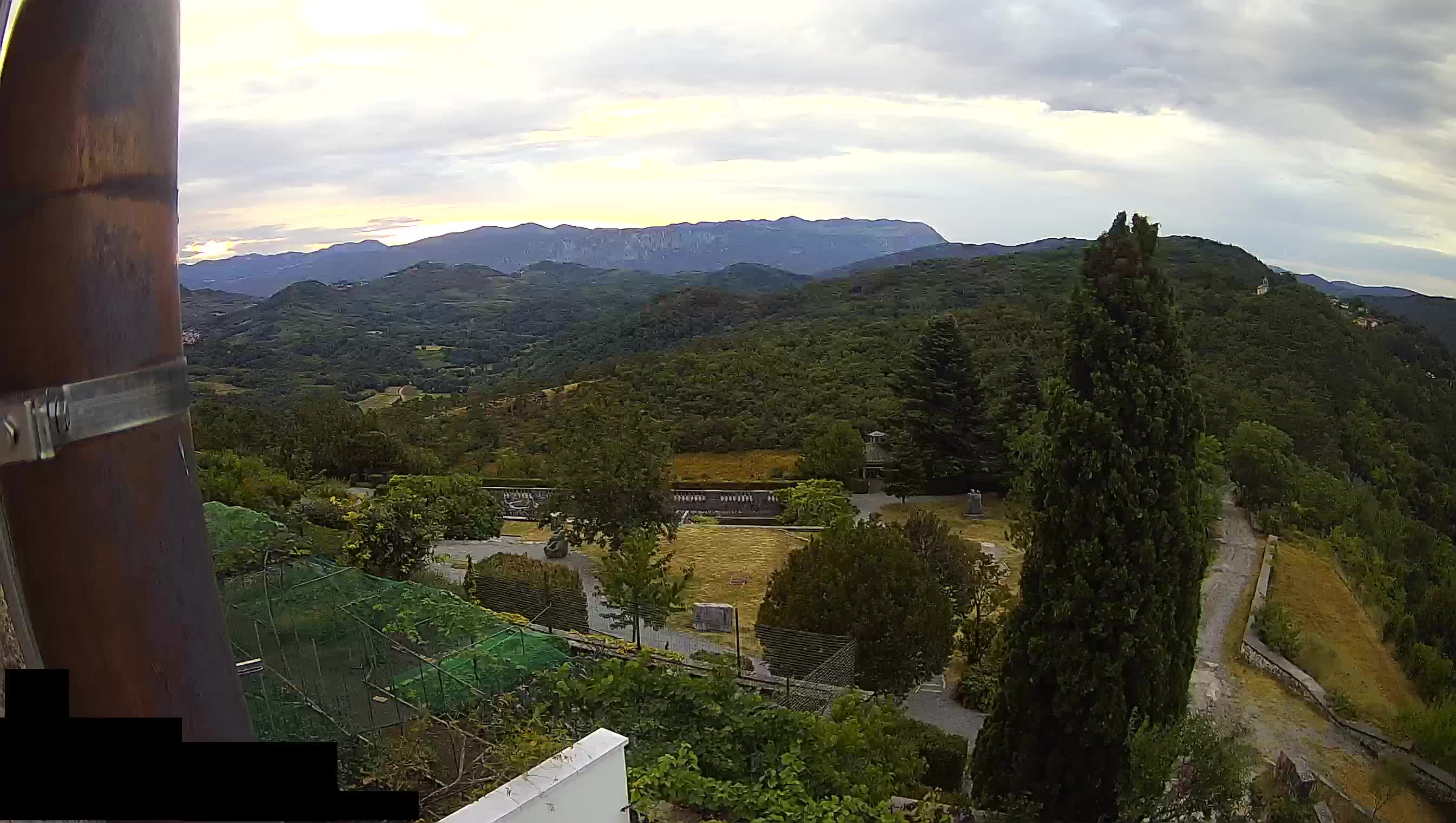 Webcam Štanjel – Giardini Ferrari – Slovenia livecam