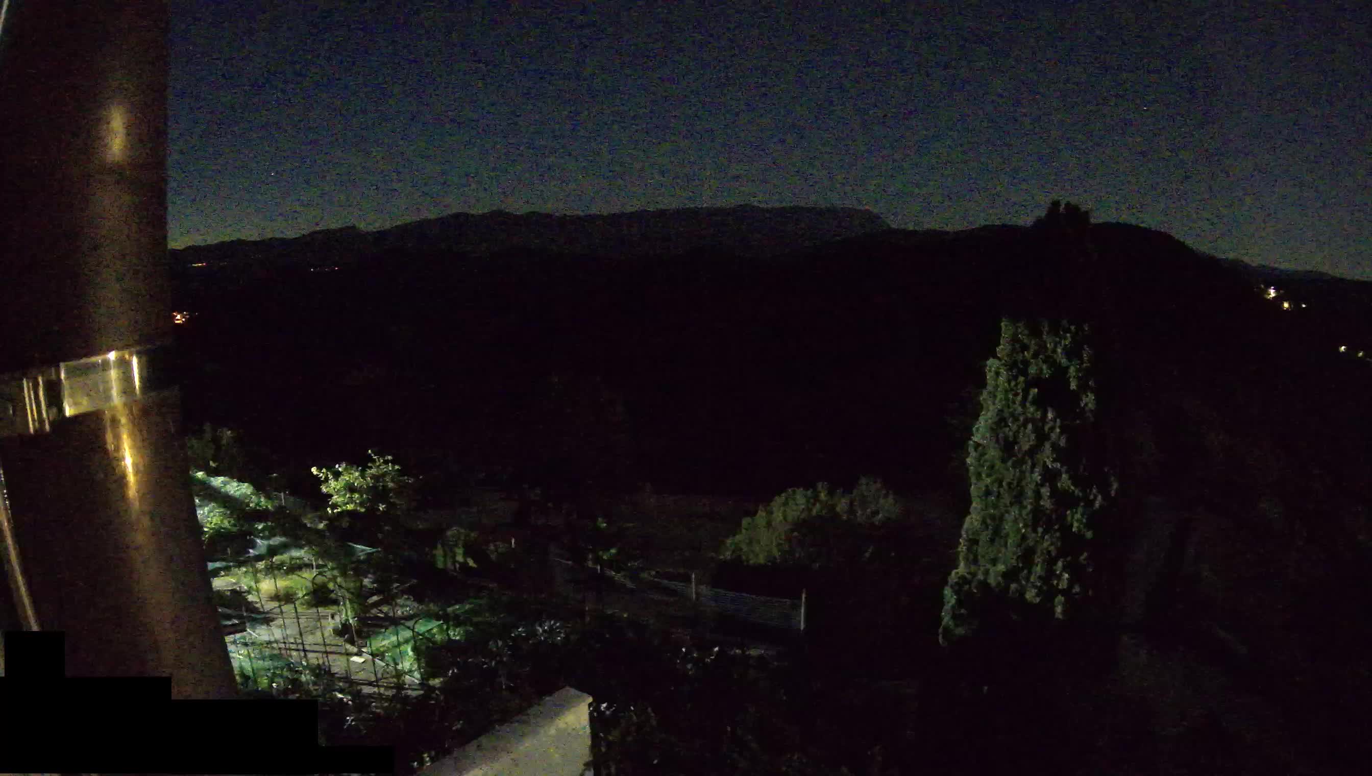 Live Webcam Štanjel – Ferrari Garden – Slovenia livecam