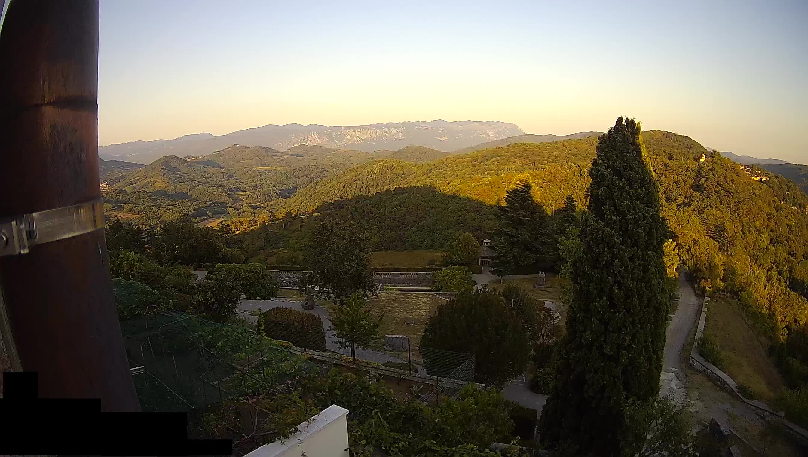 Live Webcam Štanjel –  Ferrari Garden – Slovenia livecam