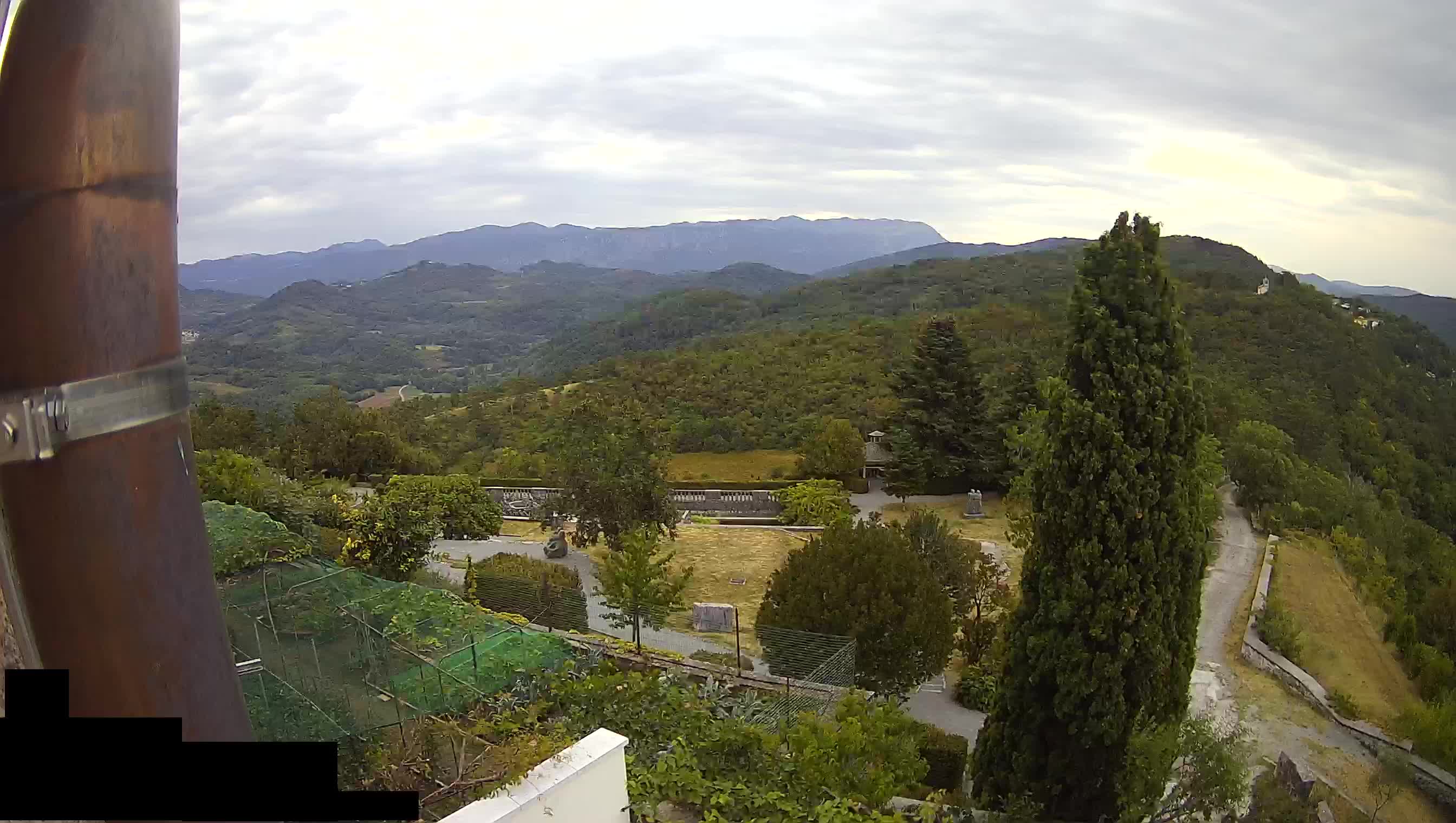 Live Webcam Štanjel –  Ferrari Garden – Slovenia livecam