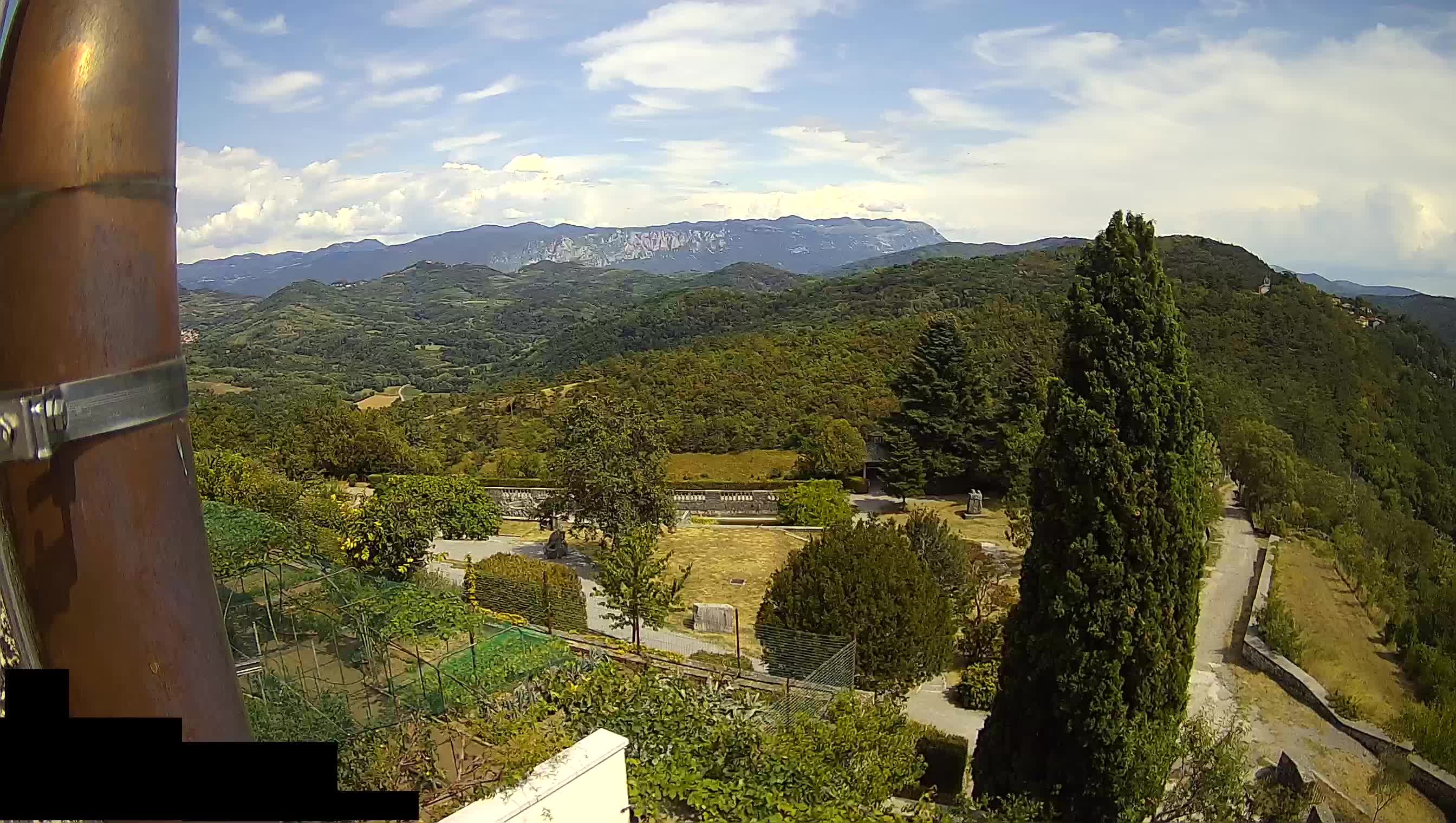 Webcam Štanjel –  Giardini Ferrari – Slovenia livecam