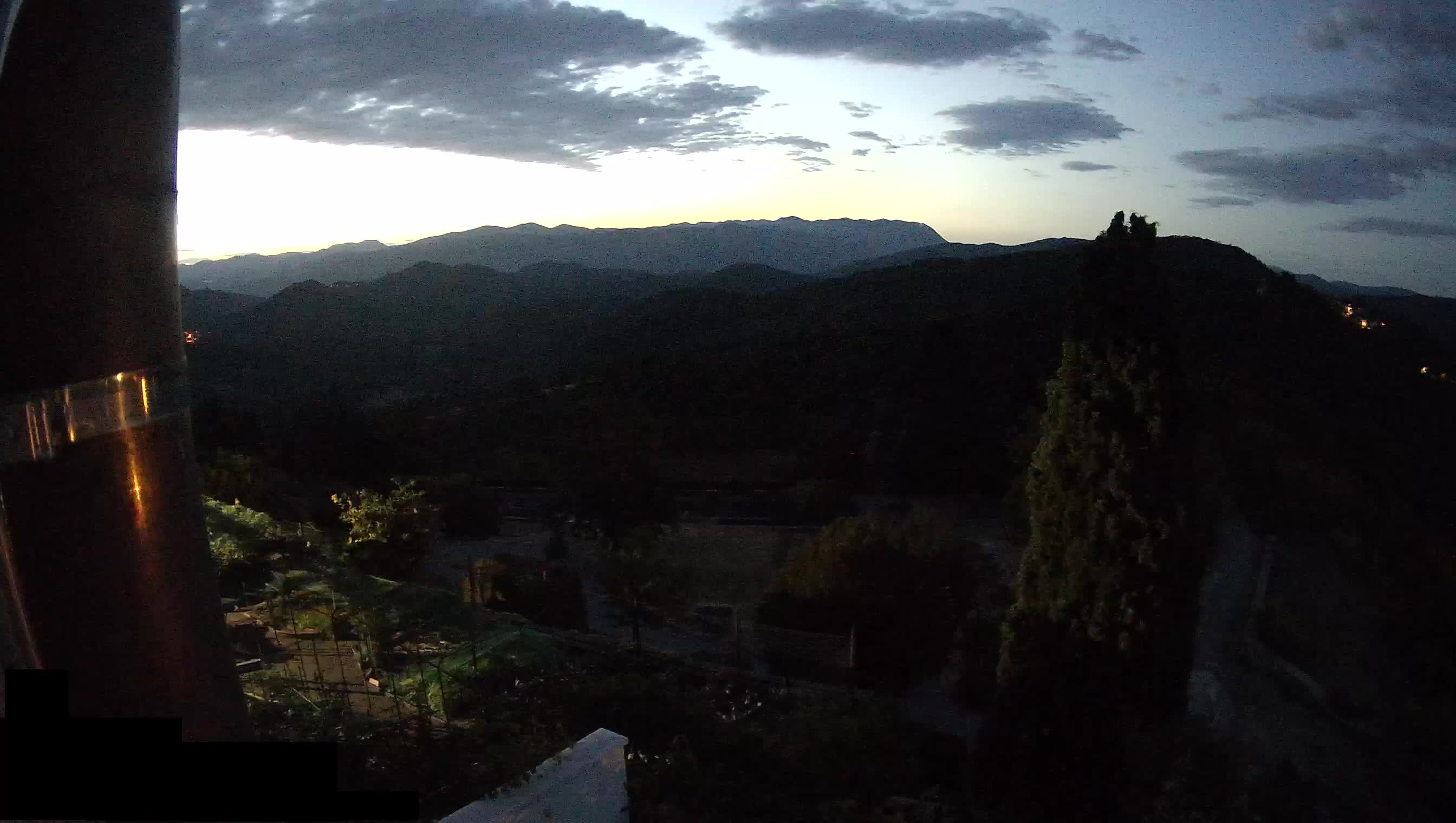 Webcam Štanjel –  Giardini Ferrari – Slovenia livecam