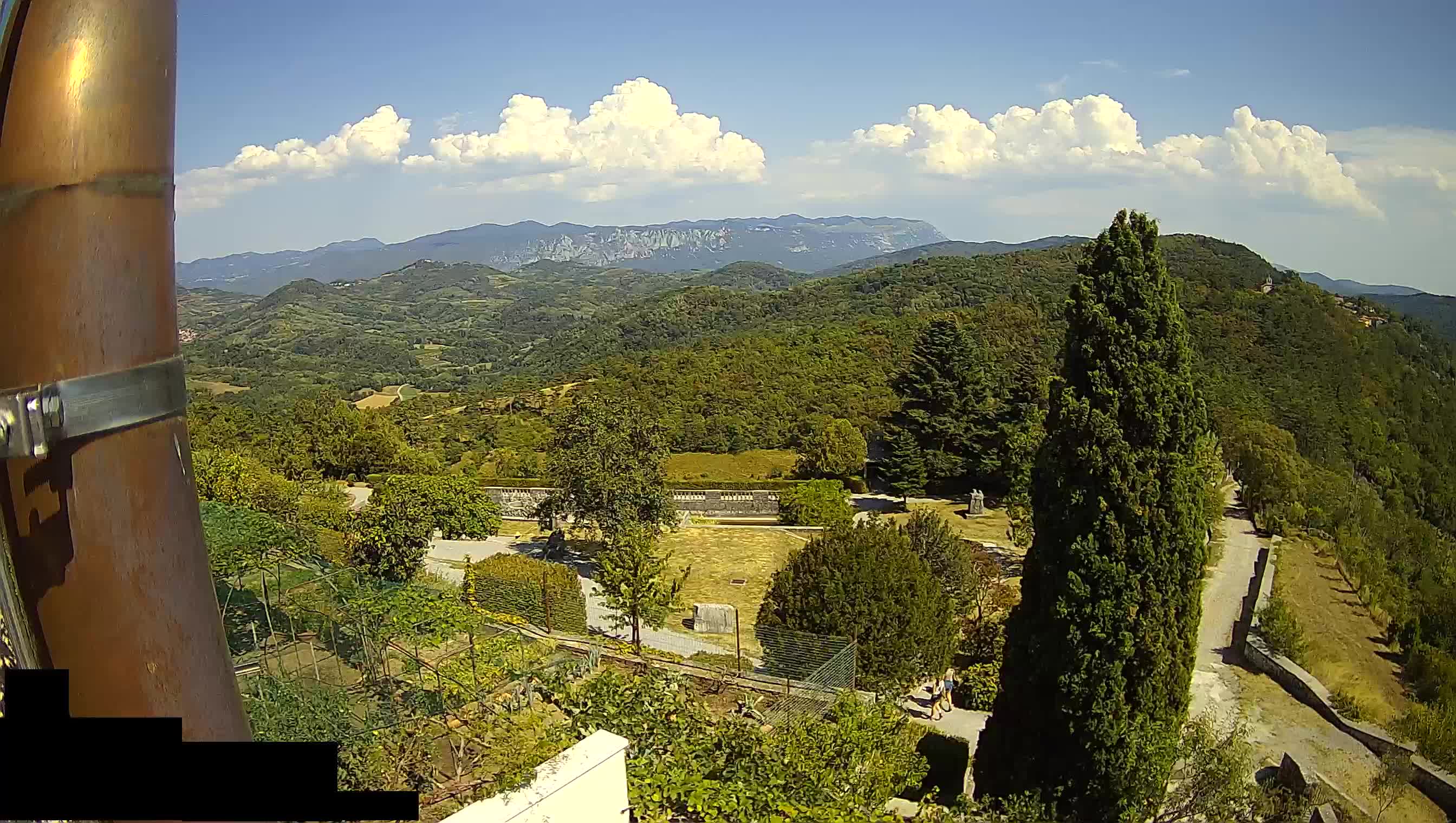 Live Webcam Štanjel –  Ferrari Garden – Slovenia livecam