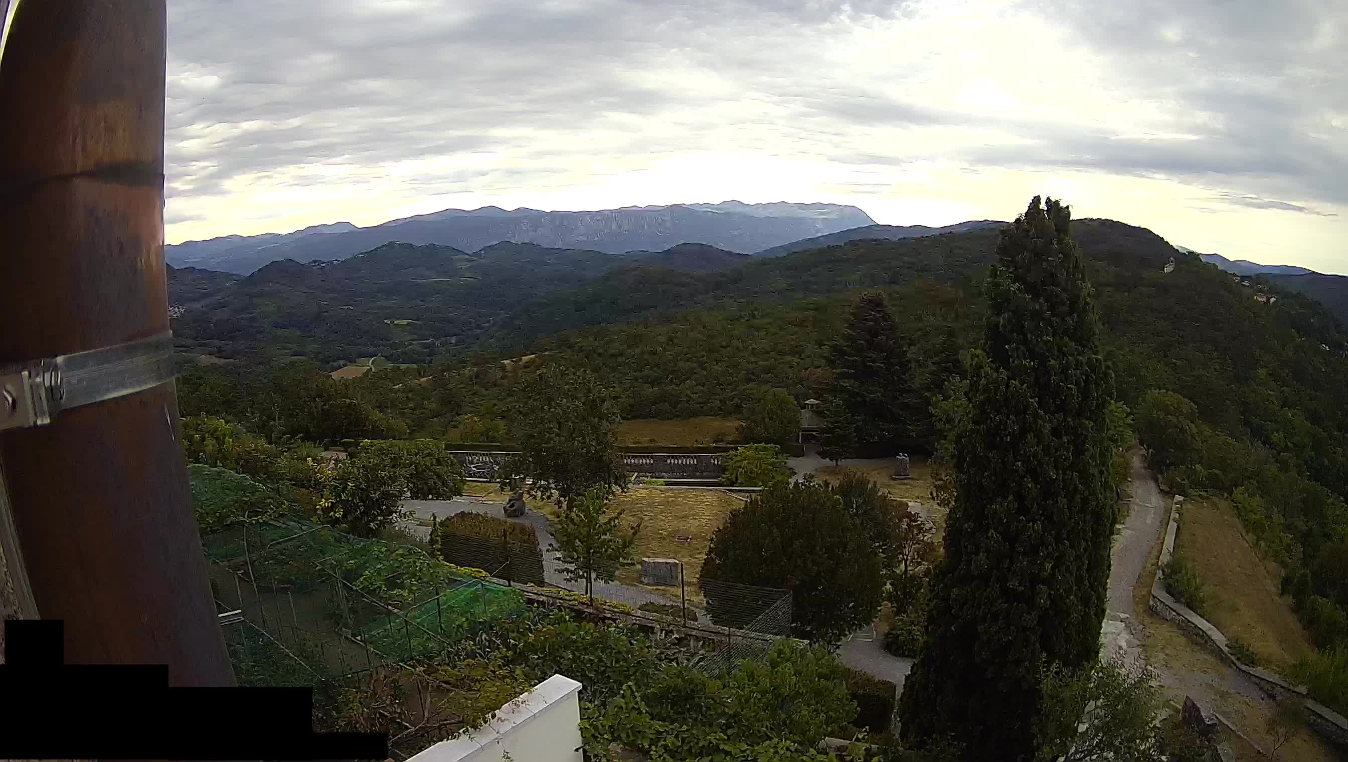 Live Webcam Štanjel – Ferrari Garden – Slovenia livecam