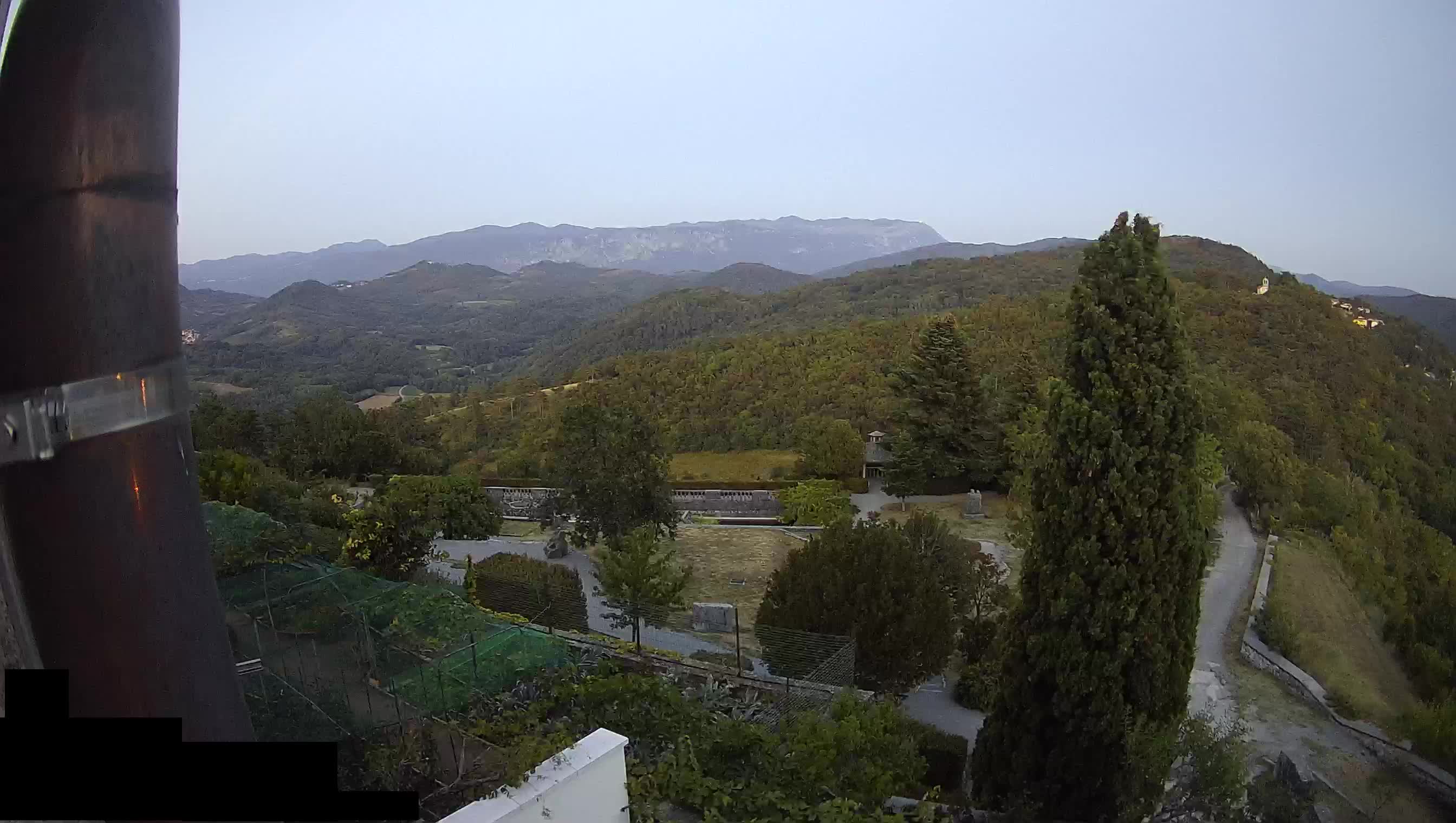 Webcam Štanjel –  Giardini Ferrari – Slovenia livecam