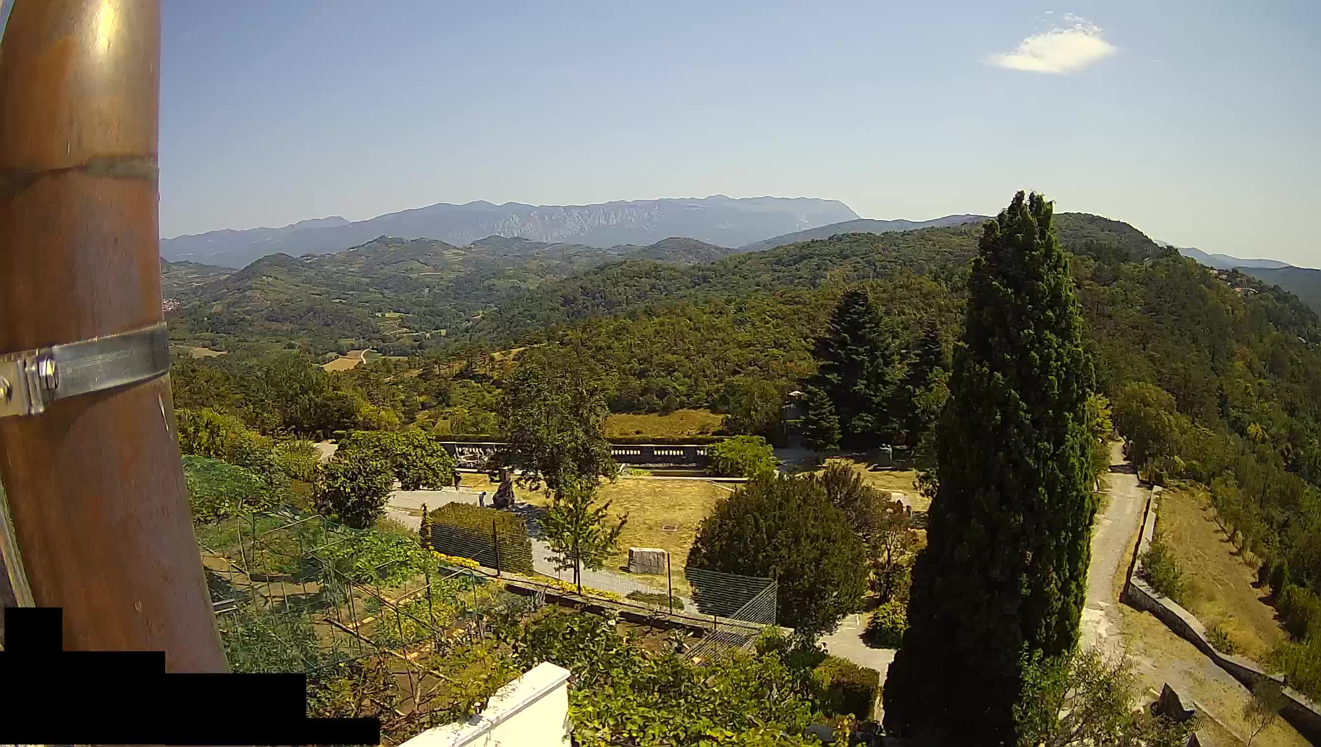 Live Webcam Štanjel – Ferrari Garden – Slovenia livecam