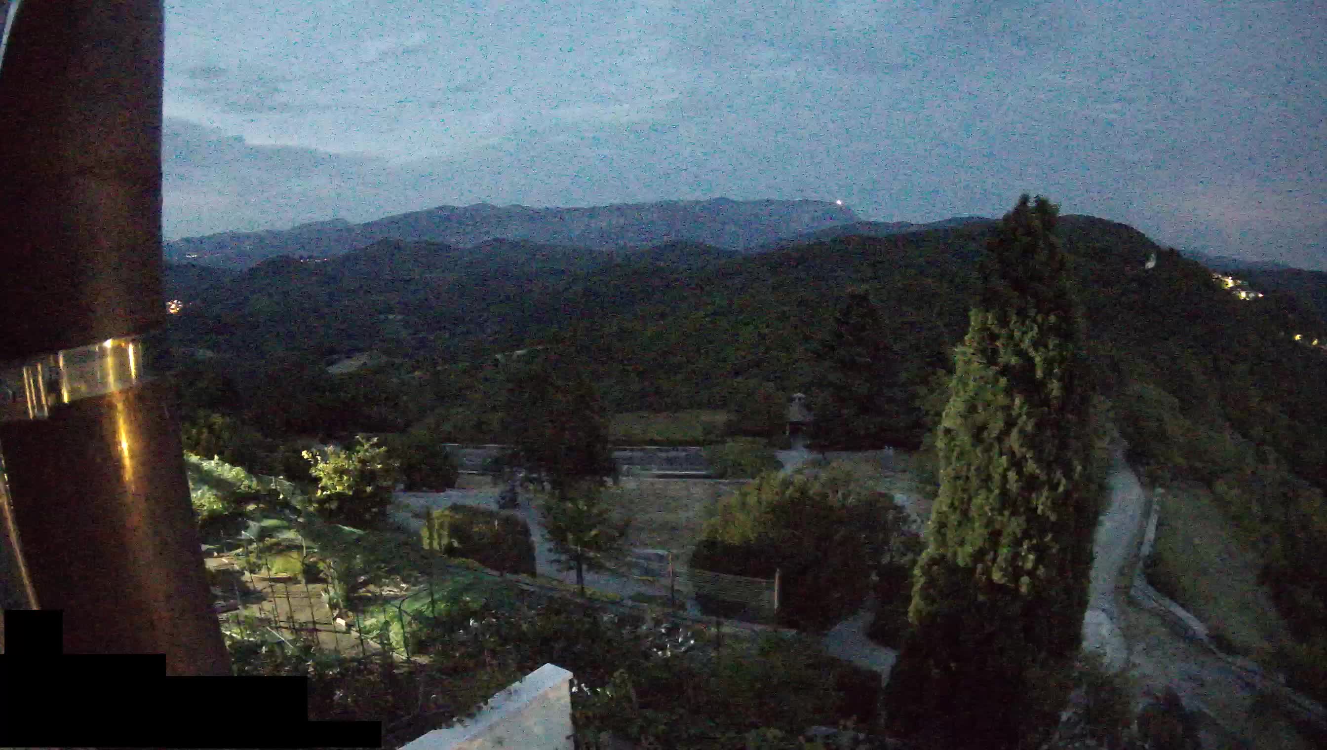 Live Webcam Štanjel – Ferrari Garden – Slovenia livecam
