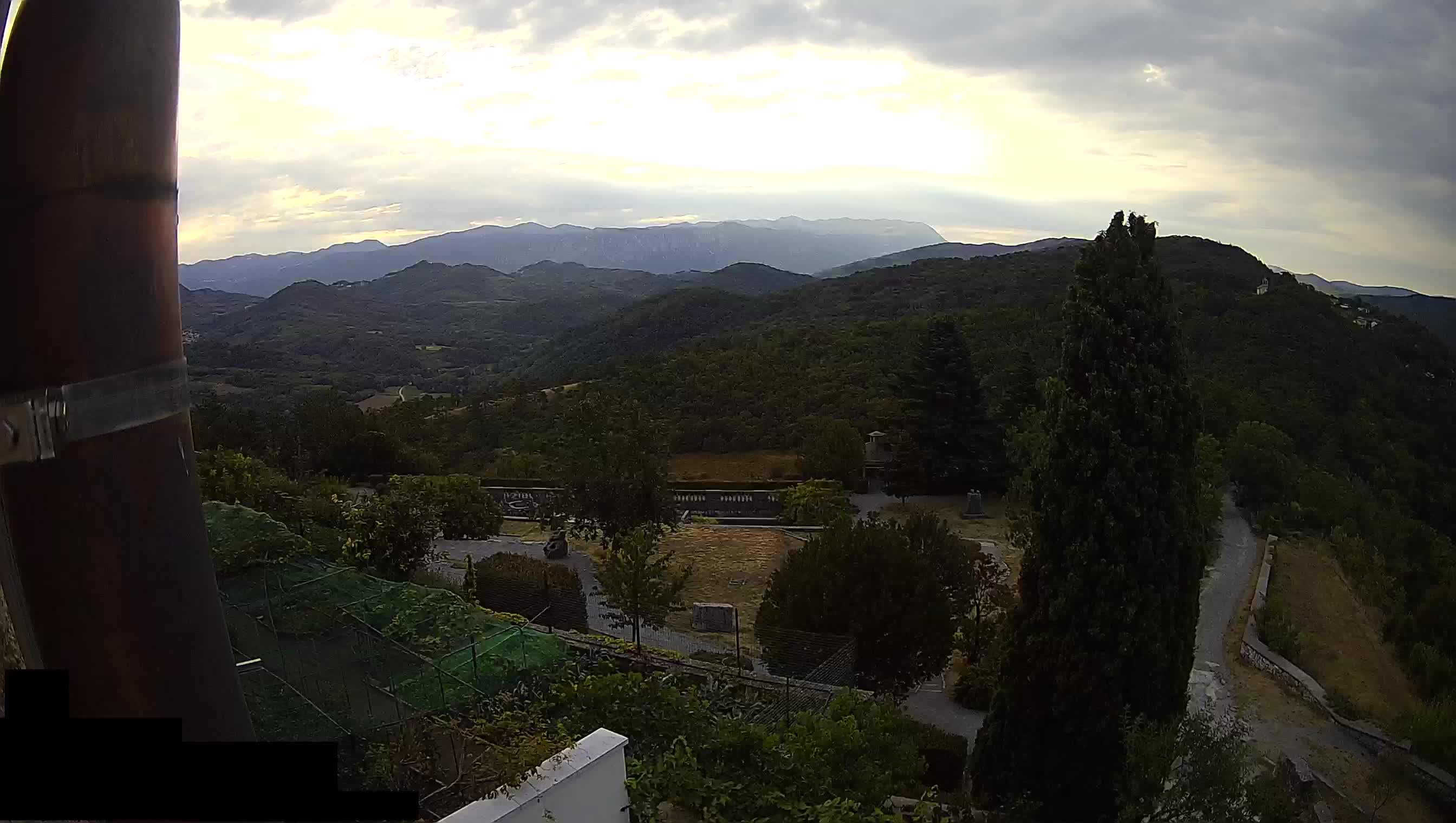 Live Webcam Štanjel – Ferrari Garden – Slovenia livecam