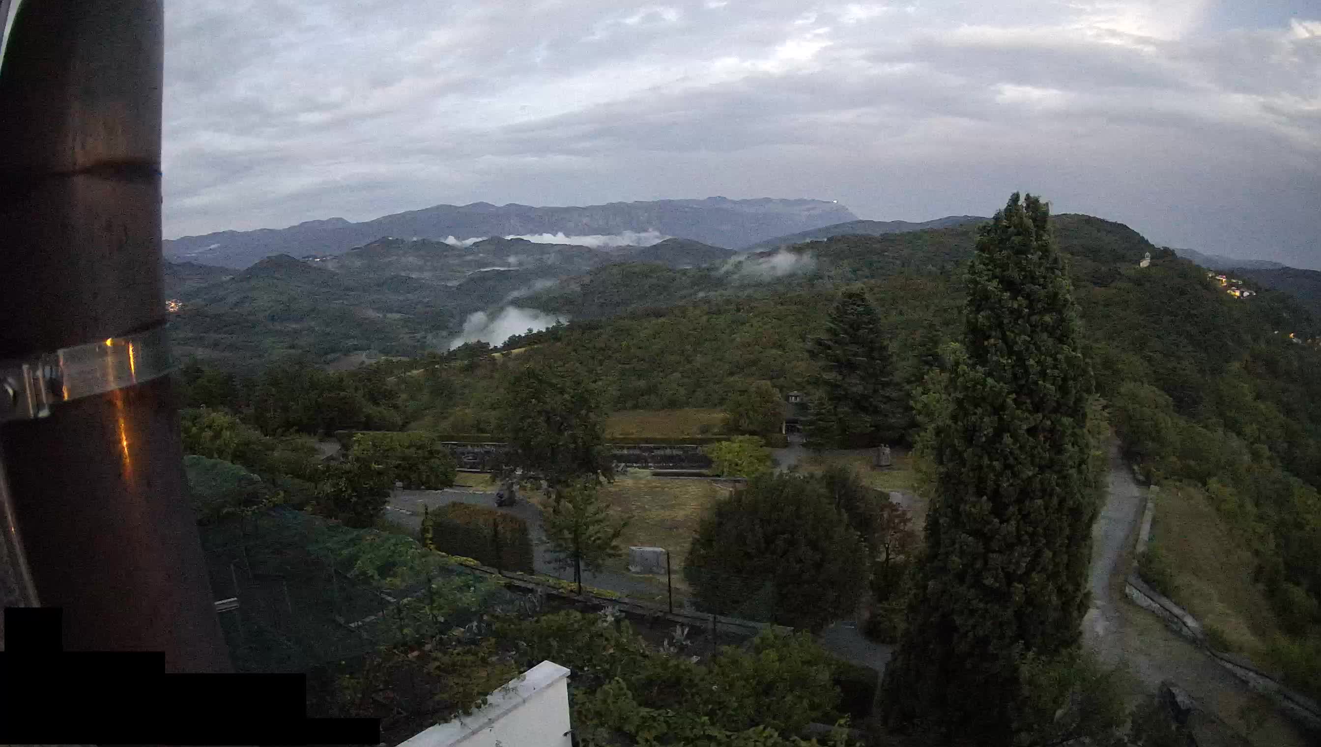 Webcam Štanjel –  Giardini Ferrari – Slovenia livecam