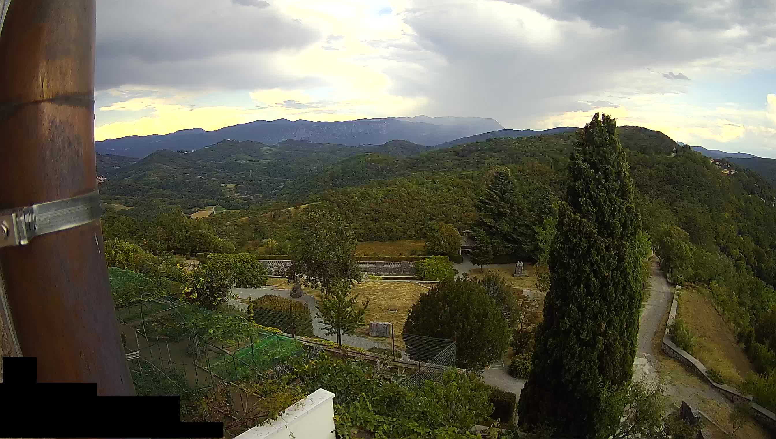 Webcam Štanjel – Giardini Ferrari – Slovenia livecam