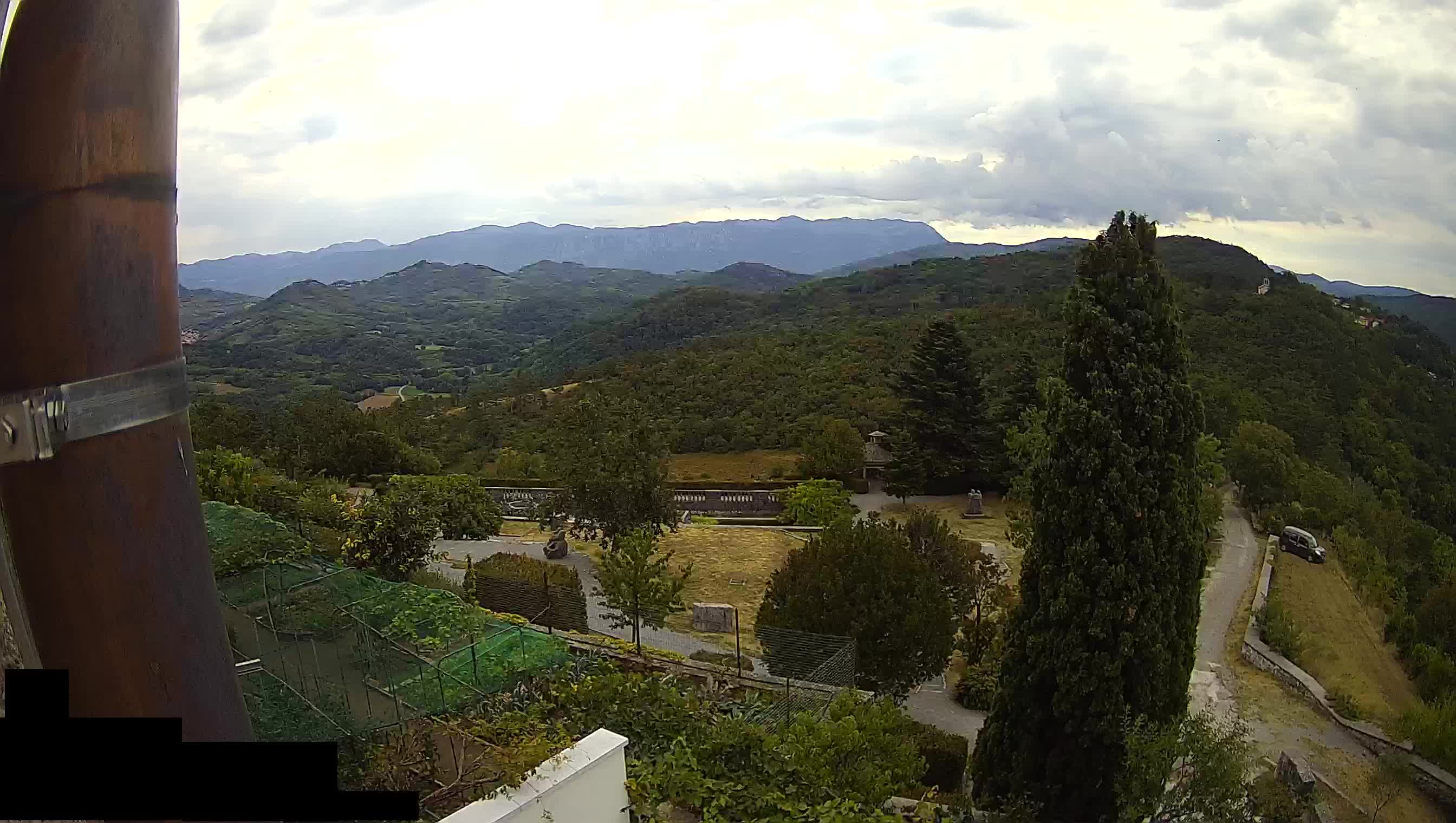 Webcam Štanjel –  Giardini Ferrari – Slovenia livecam