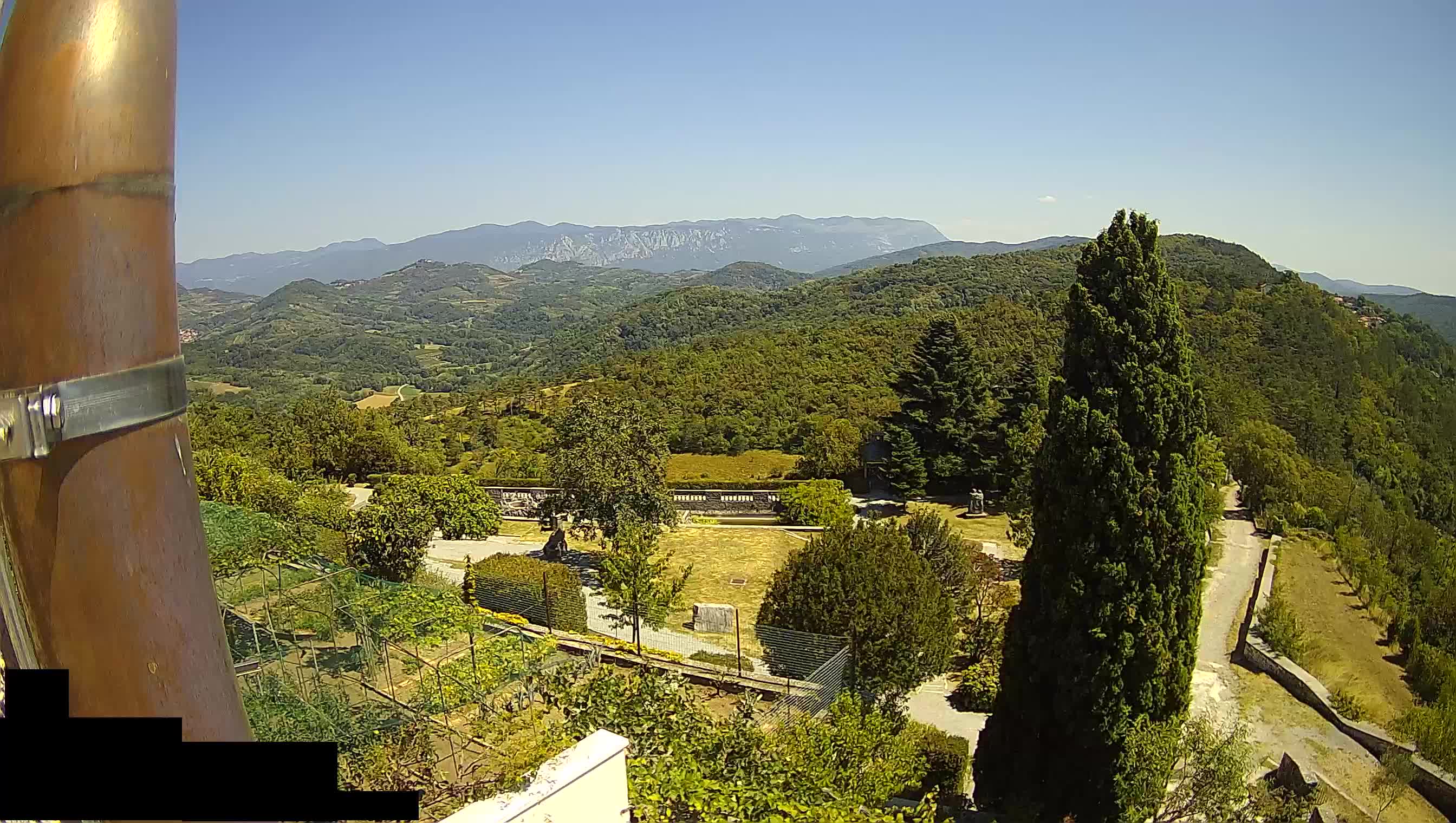 Live Webcam Štanjel –  Ferrari Garden – Slovenia livecam