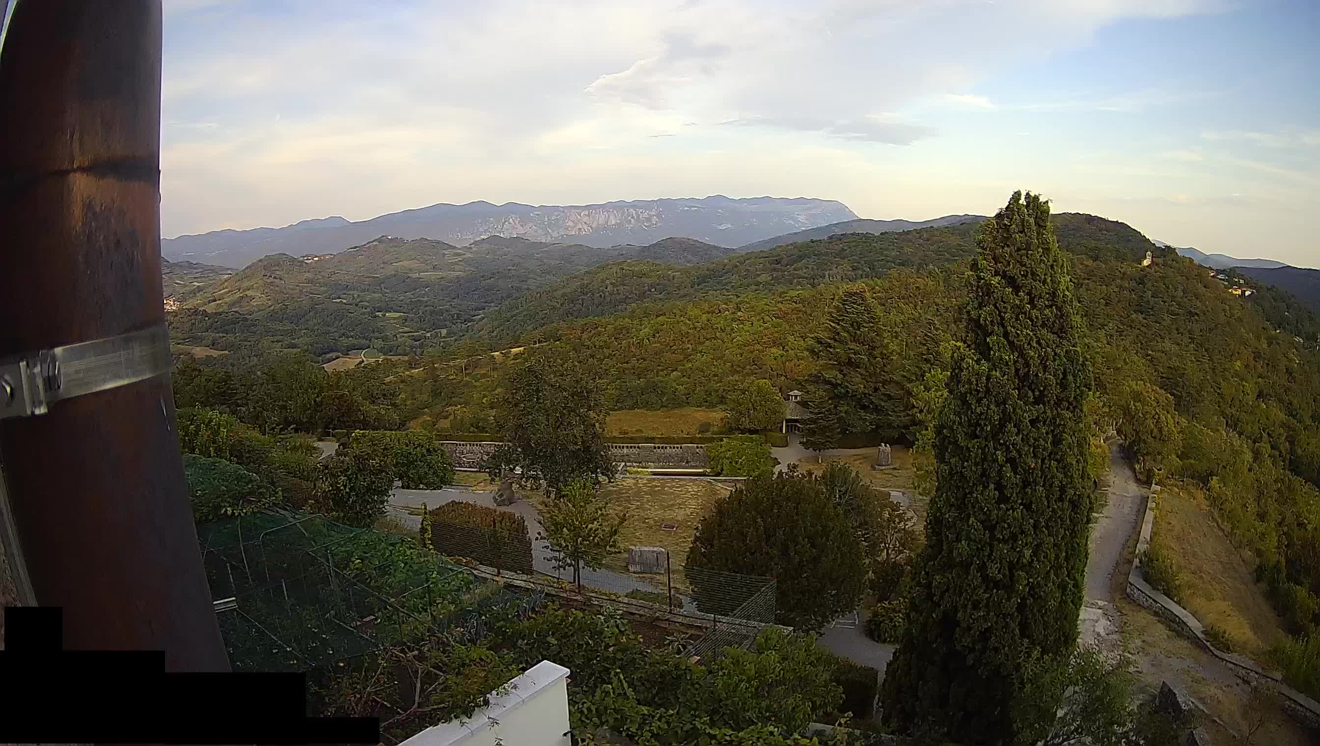 Live Webcam Štanjel – Ferrari Garden – Slovenia livecam