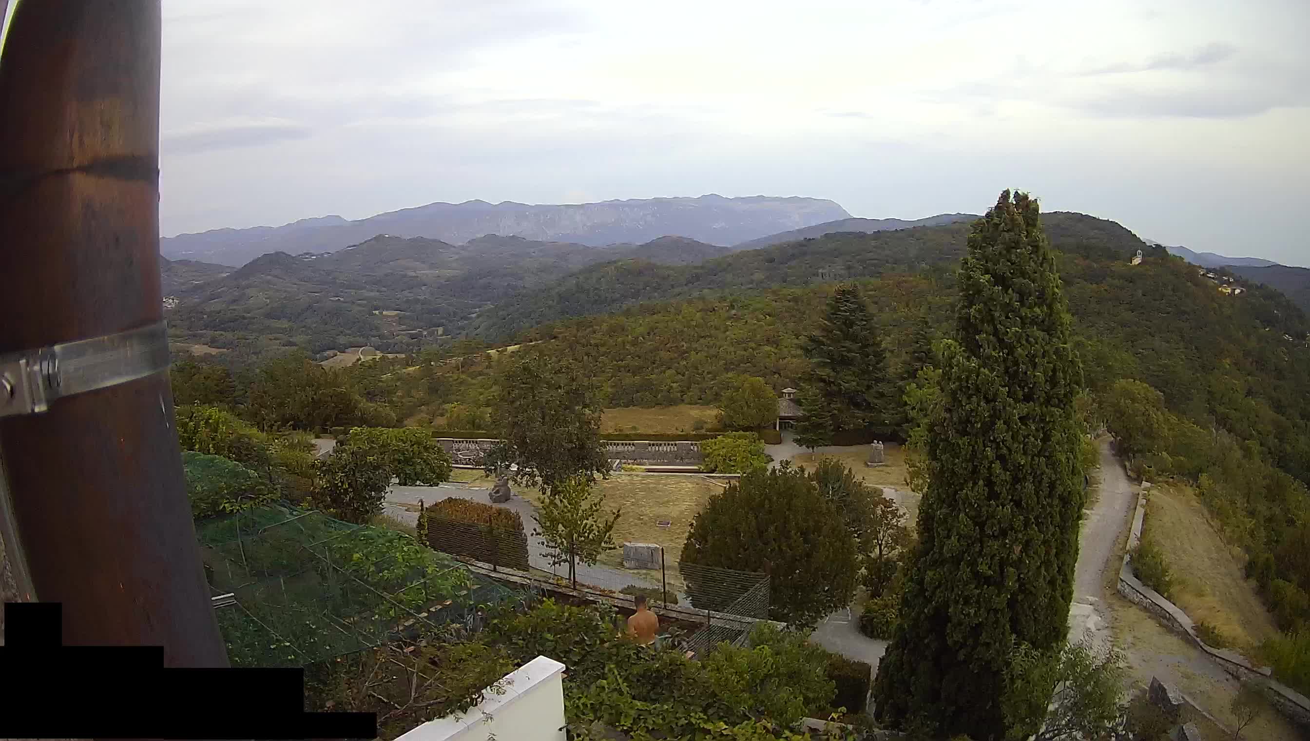 Live Webcam Štanjel –  Ferrari Garden – Slovenia livecam