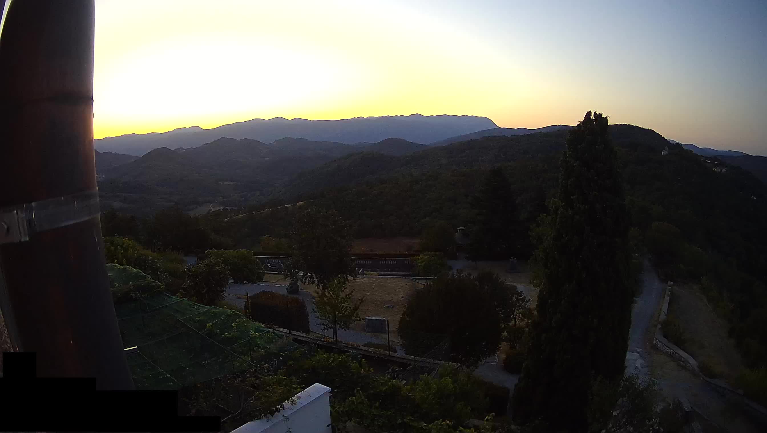 Webcam Štanjel –  Giardini Ferrari – Slovenia livecam