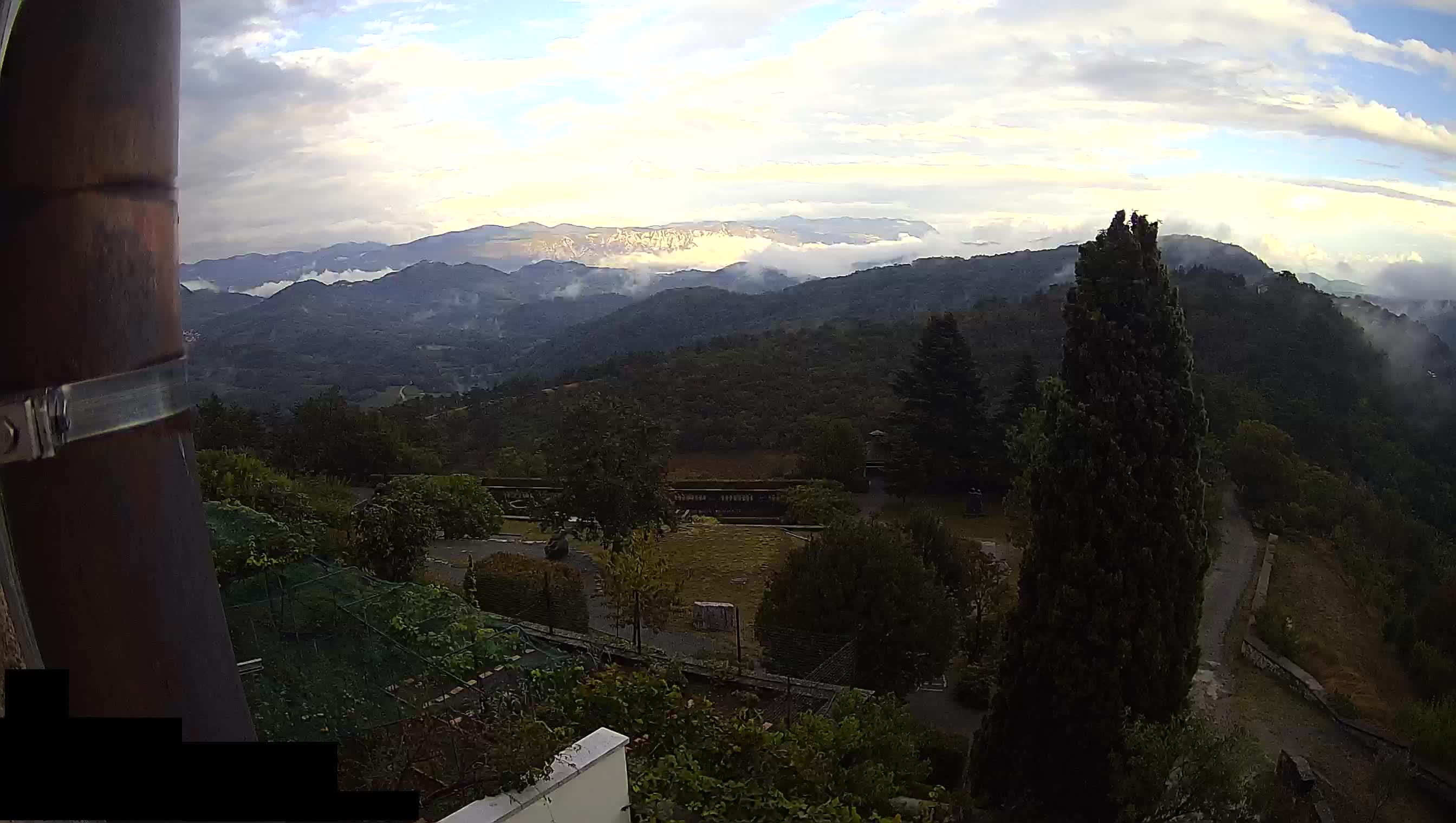 Live Webcam Štanjel – Ferrari Garden – Slovenia livecam