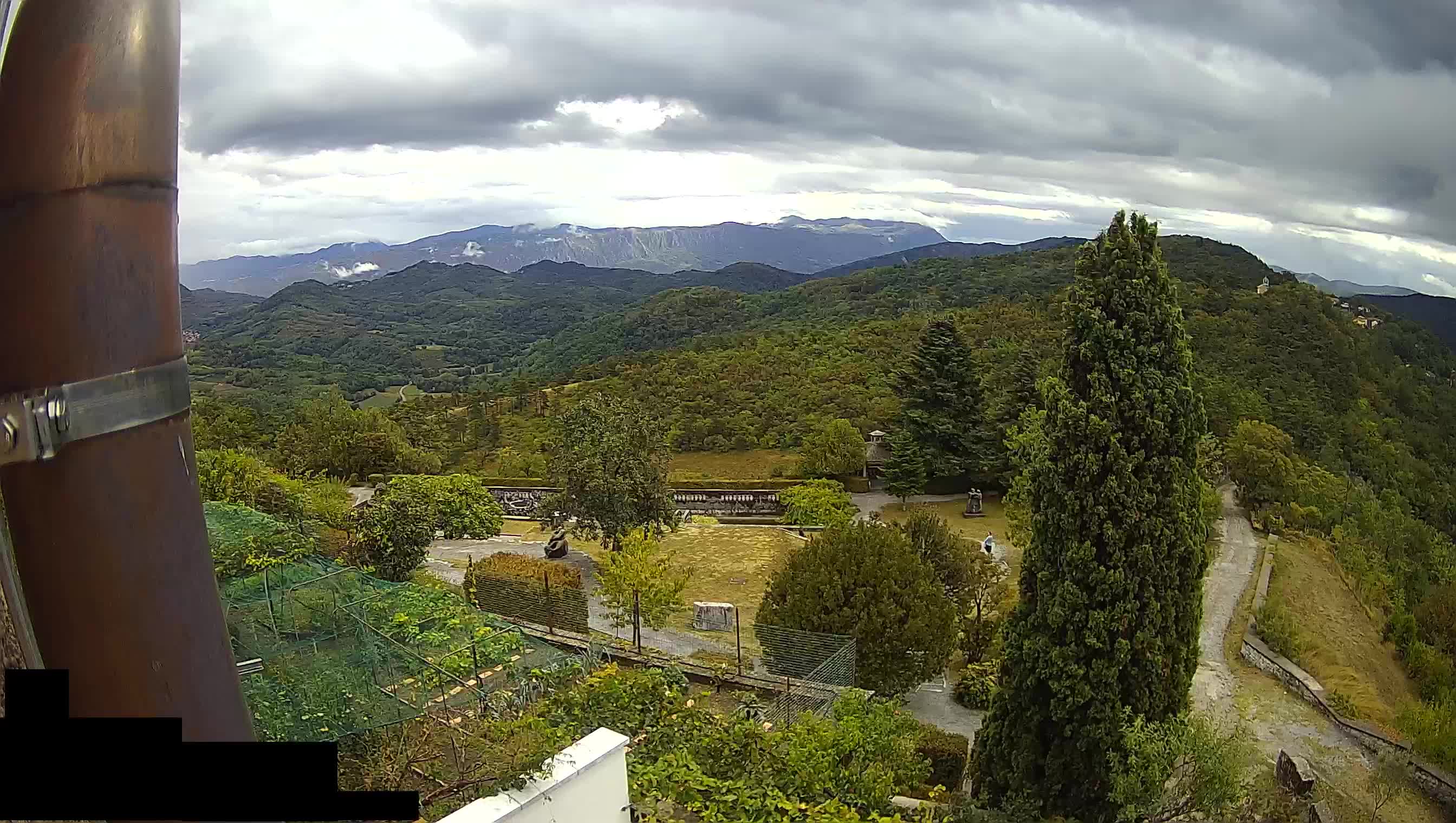 Live Webcam Štanjel –  Ferrari Garden – Slovenia livecam