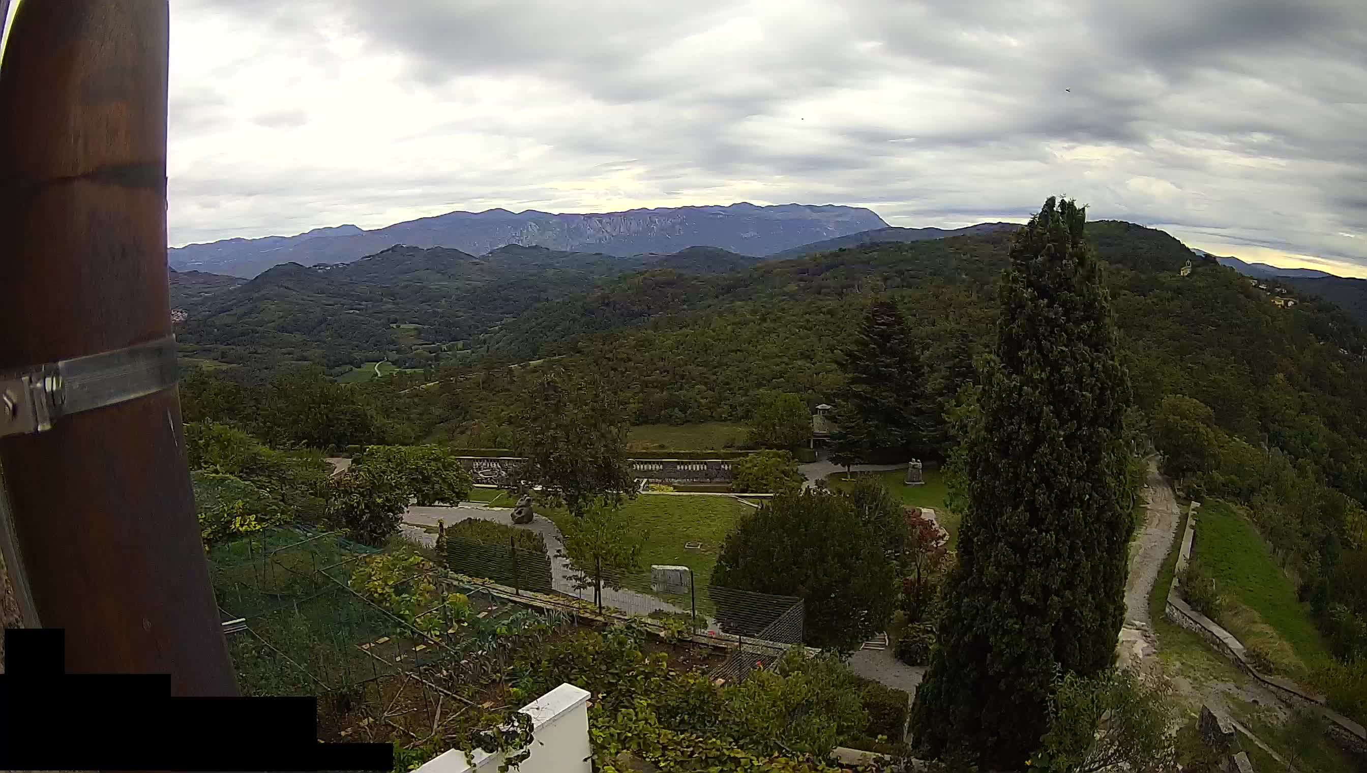 Webcam Štanjel –  Giardini Ferrari – Slovenia livecam