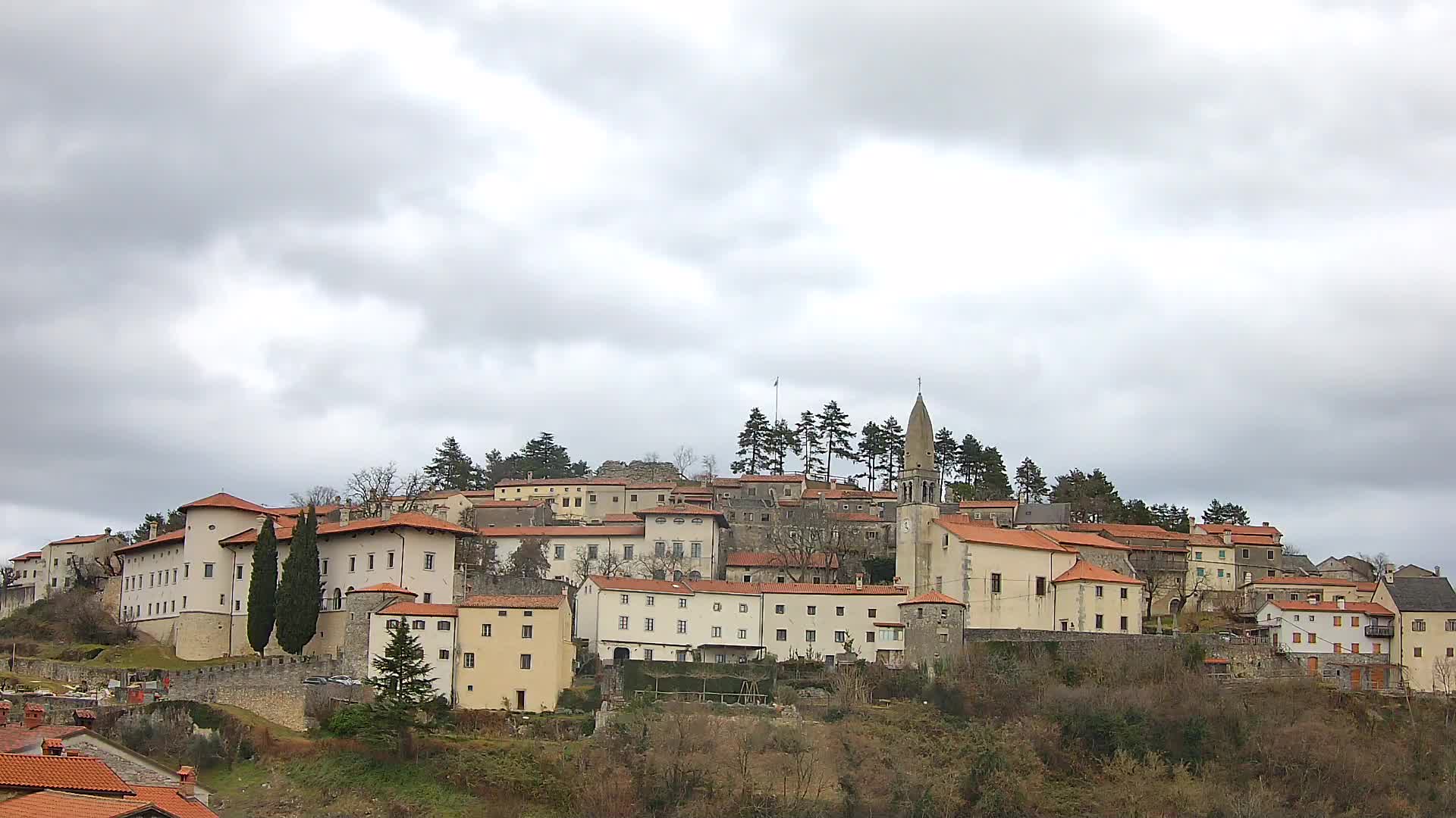 Štanjel – Découvrez le Cœur du Karst