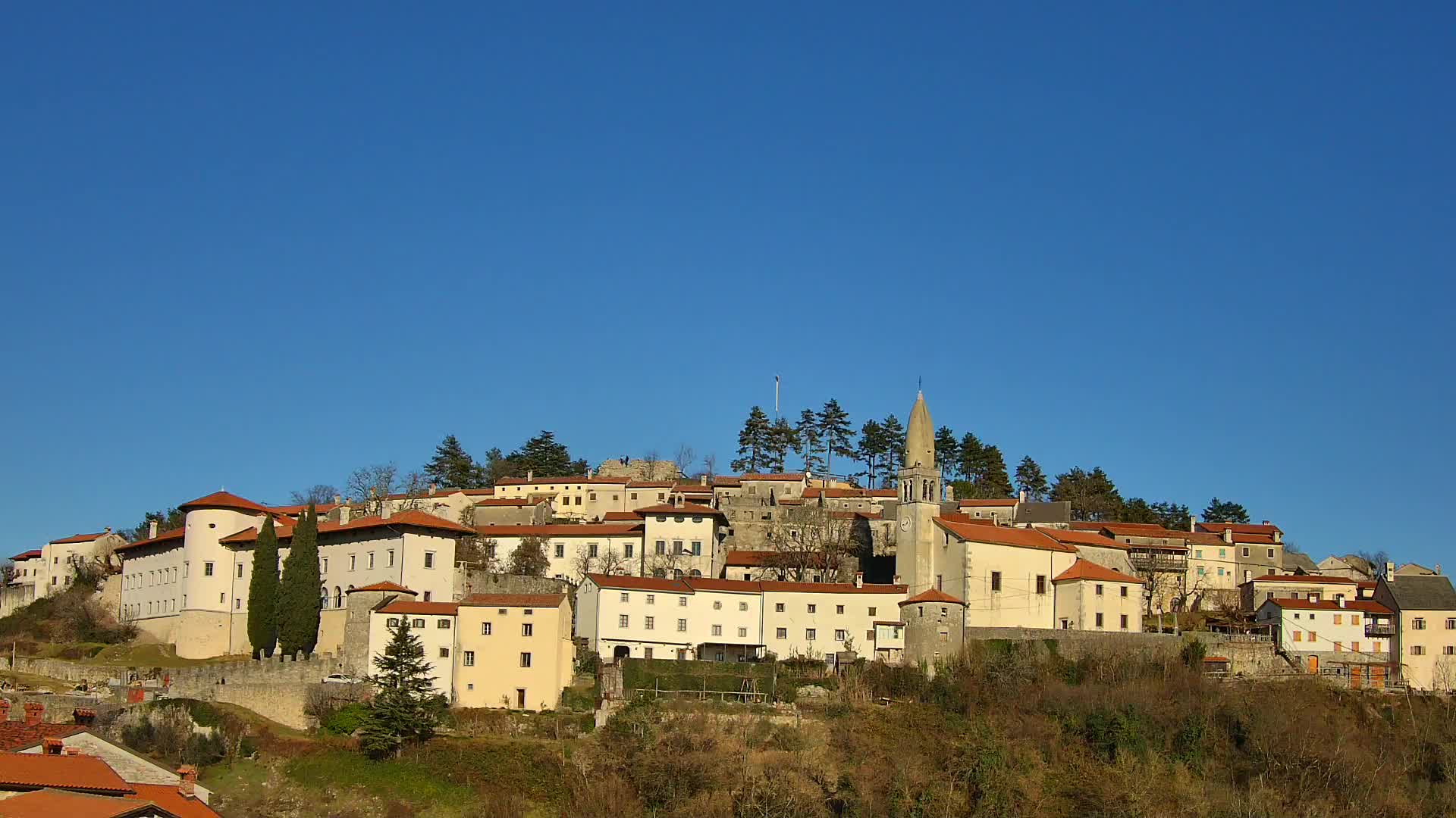 Štanjel – Entdecken Sie das Herz der Karstregion