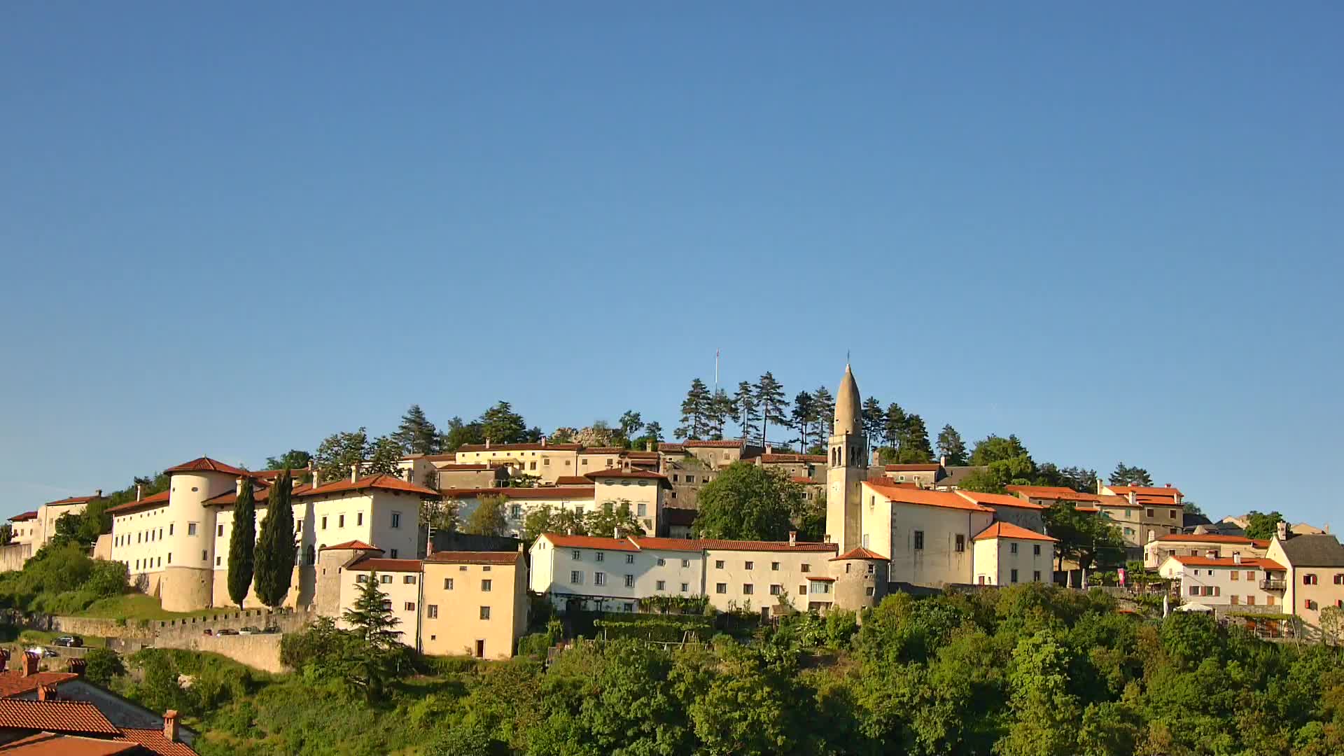 Štanjel – Entdecken Sie das Herz der Karstregion